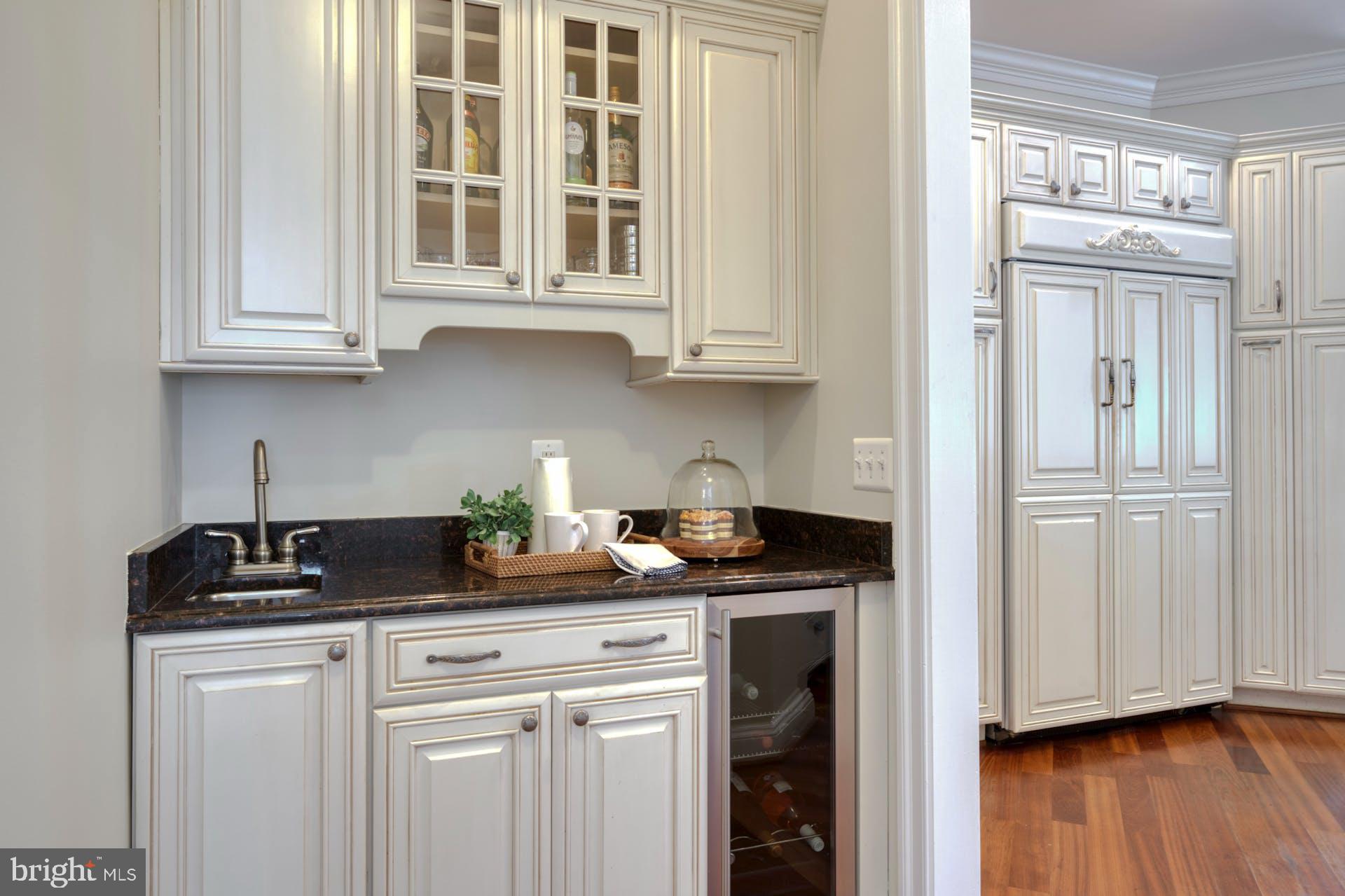 BEACON HILL - Residential