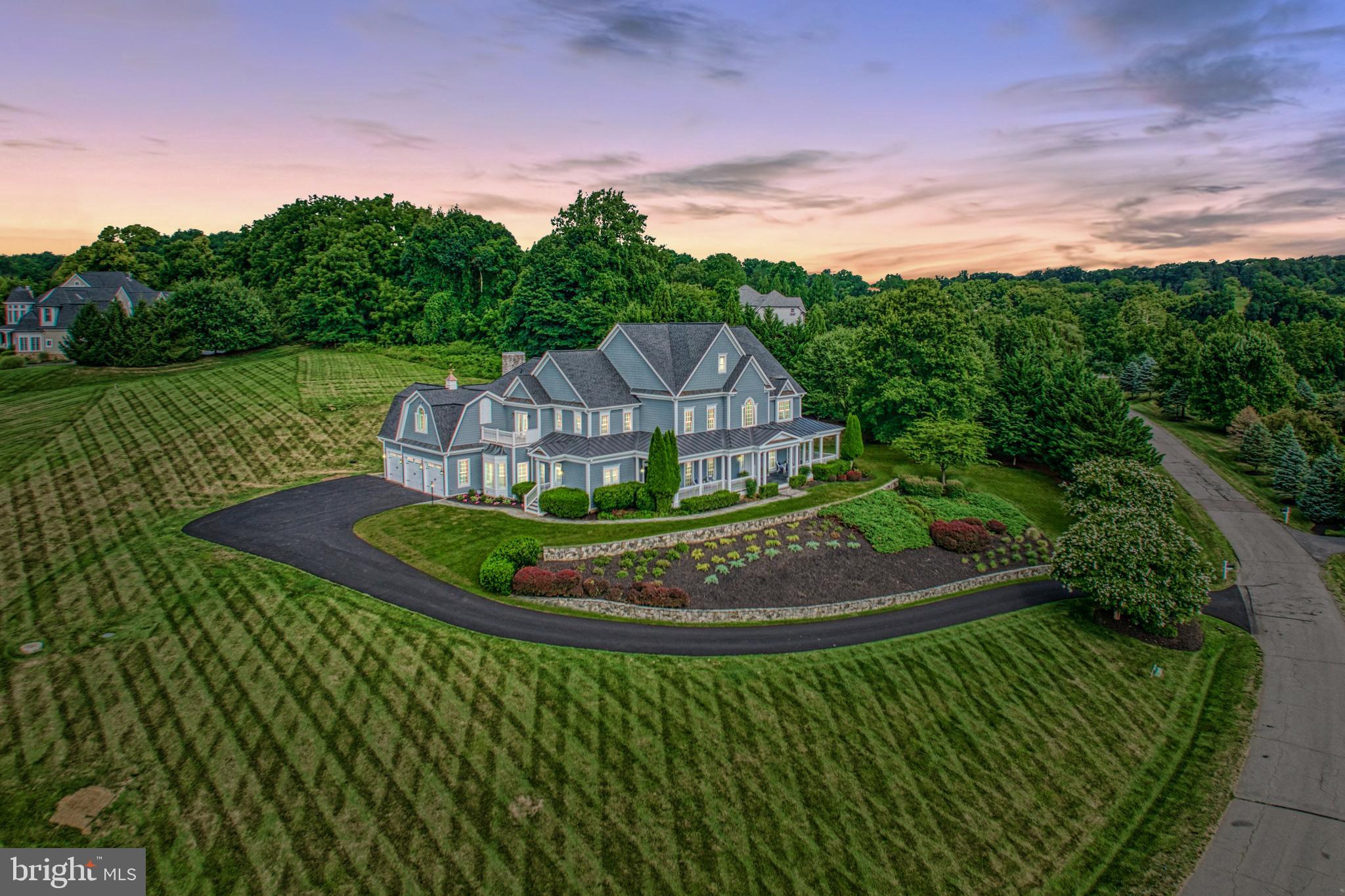 BEACON HILL - Residential