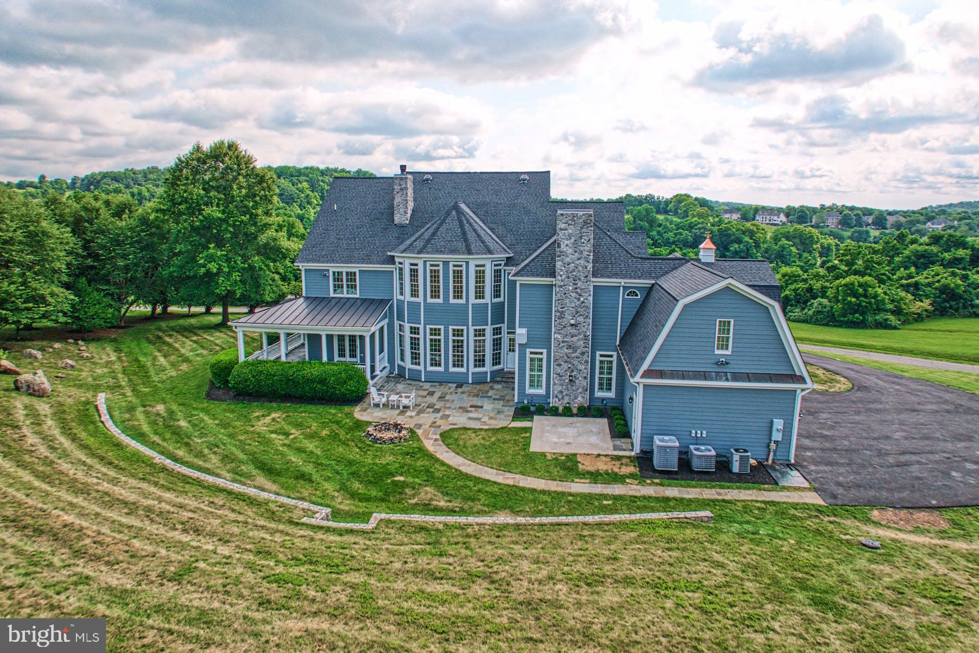 BEACON HILL - Residential