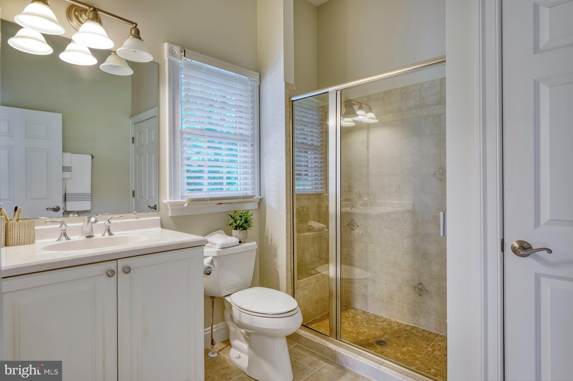 BEACON HILL - Residential