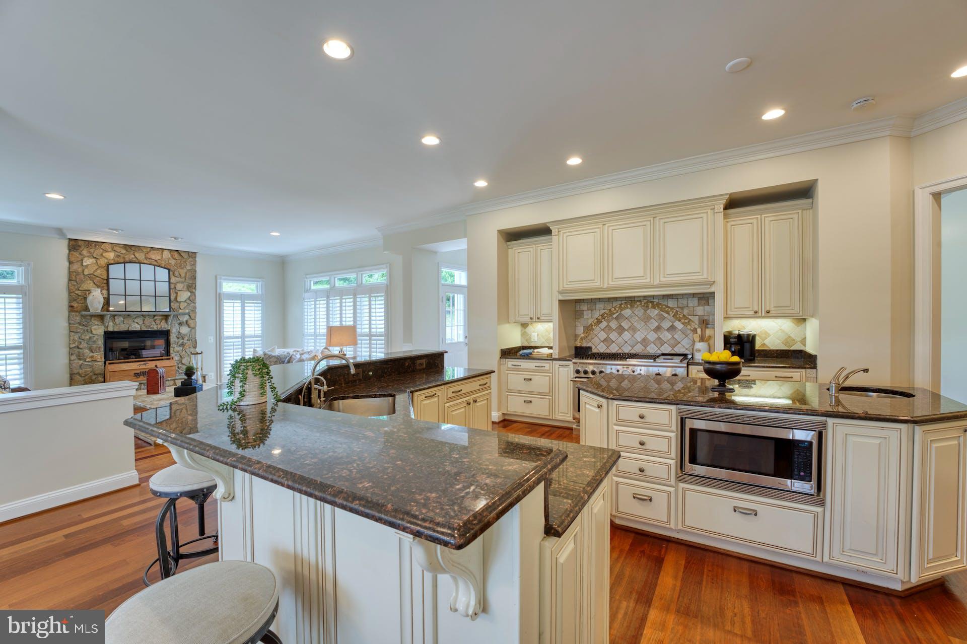 BEACON HILL - Residential