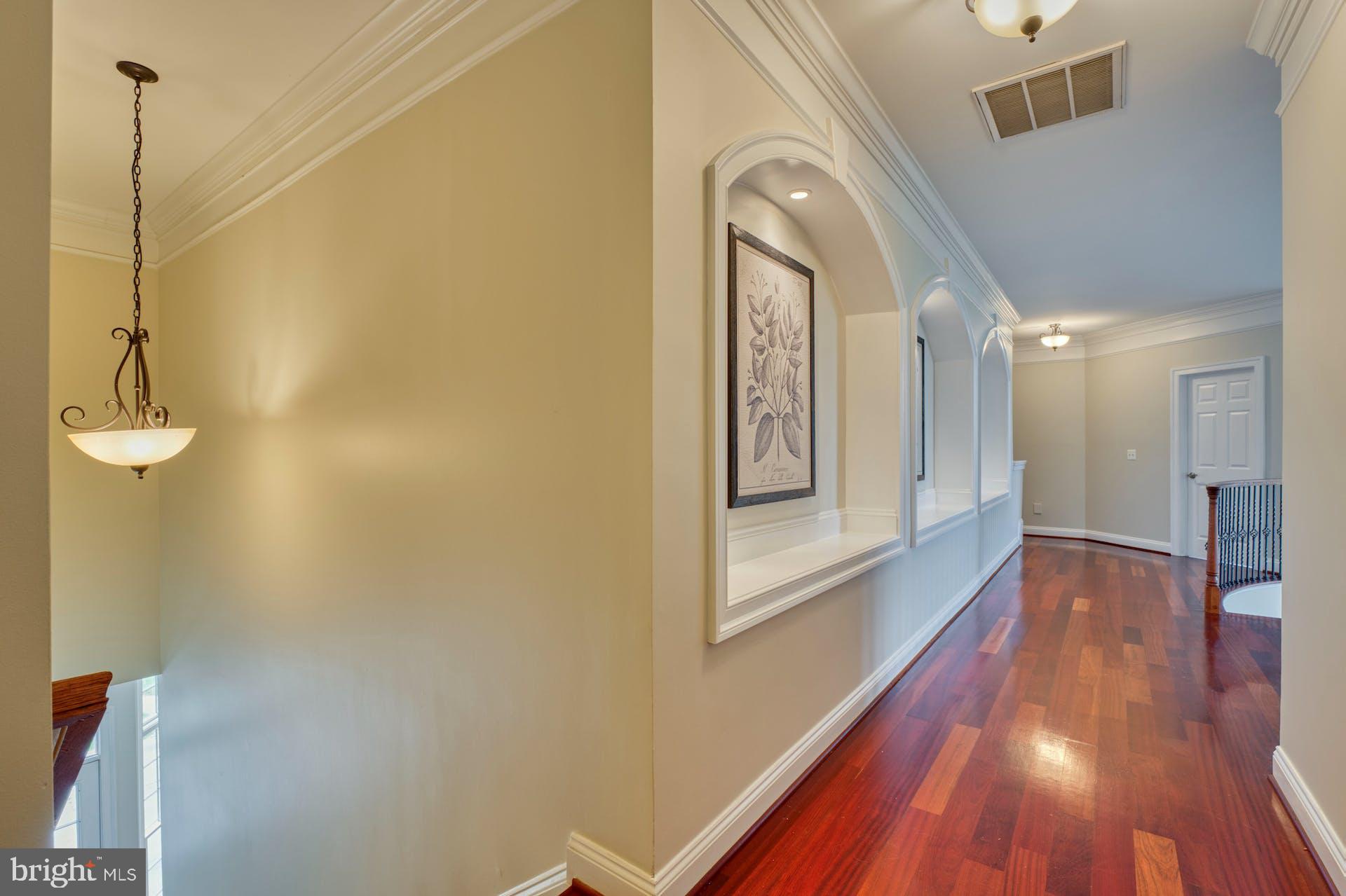 BEACON HILL - Residential