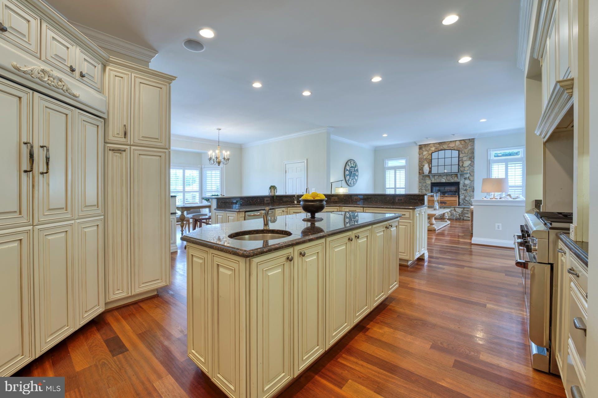 BEACON HILL - Residential