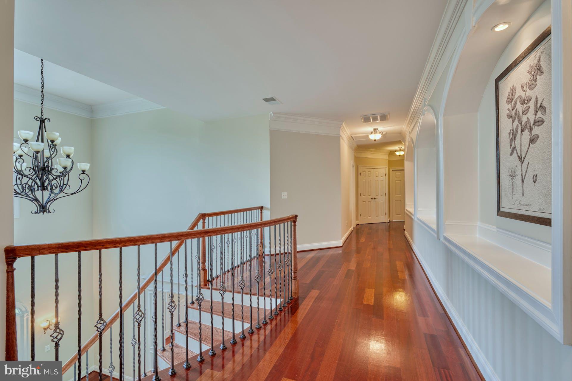 BEACON HILL - Residential