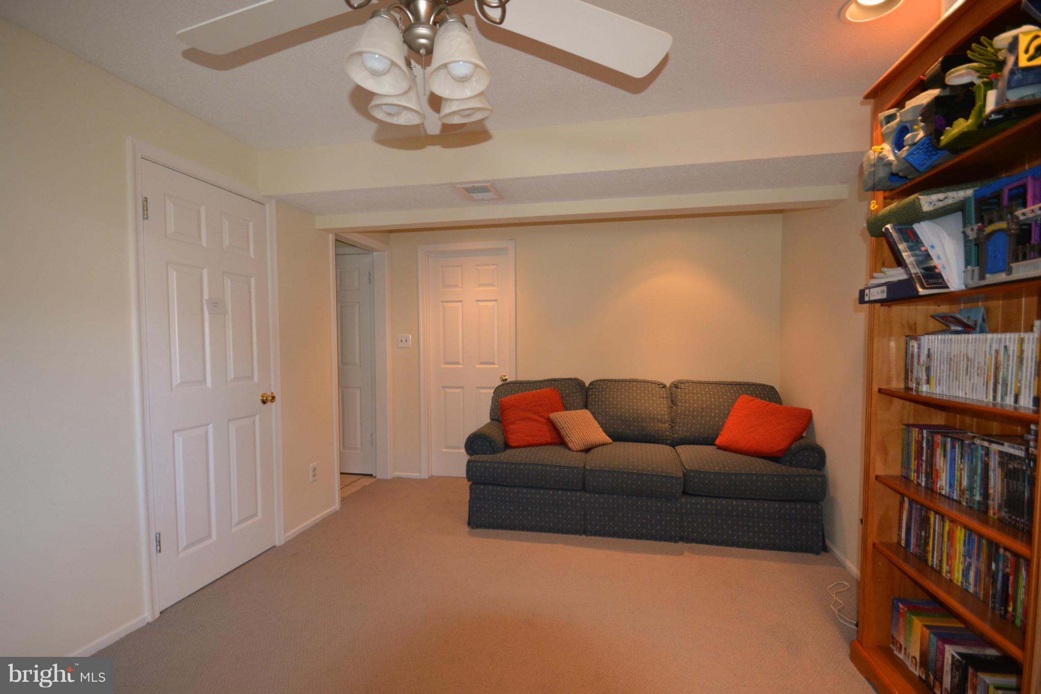 NEW CUT FARMS - Residential