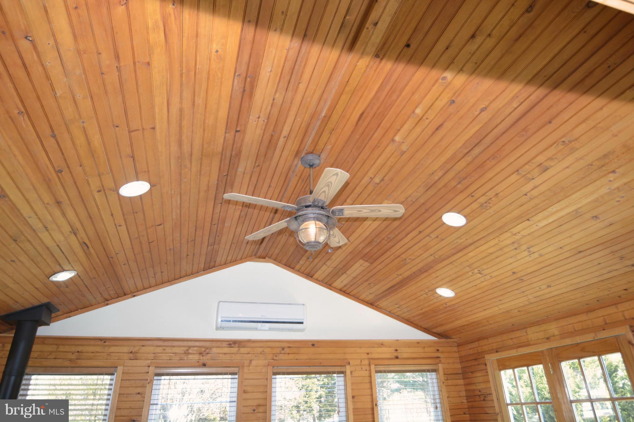 NEW CUT FARMS - Residential