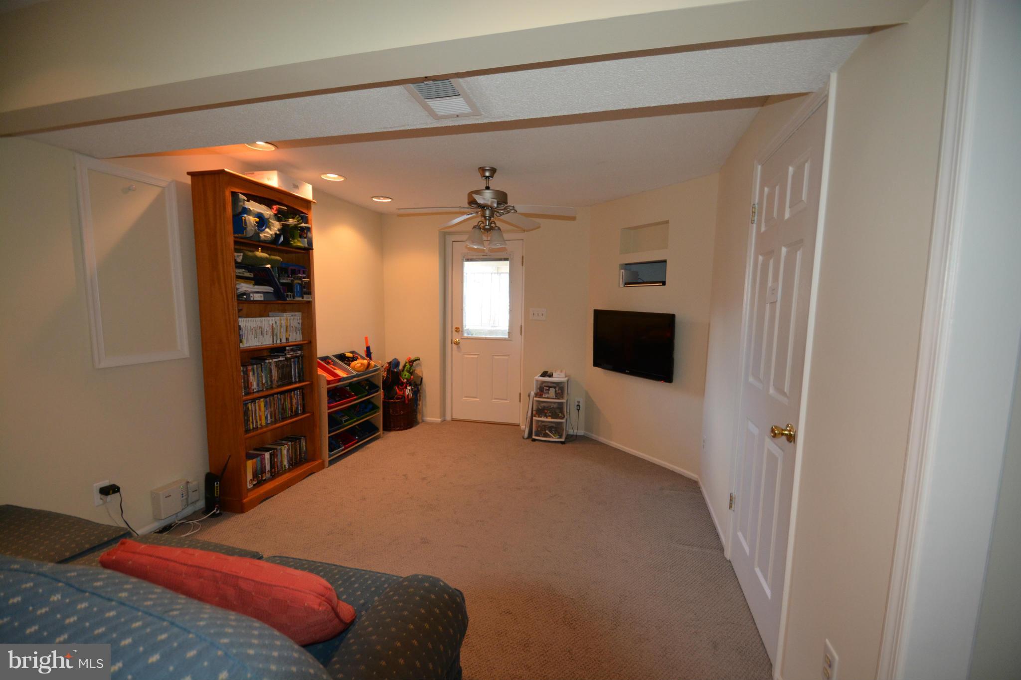 NEW CUT FARMS - Residential