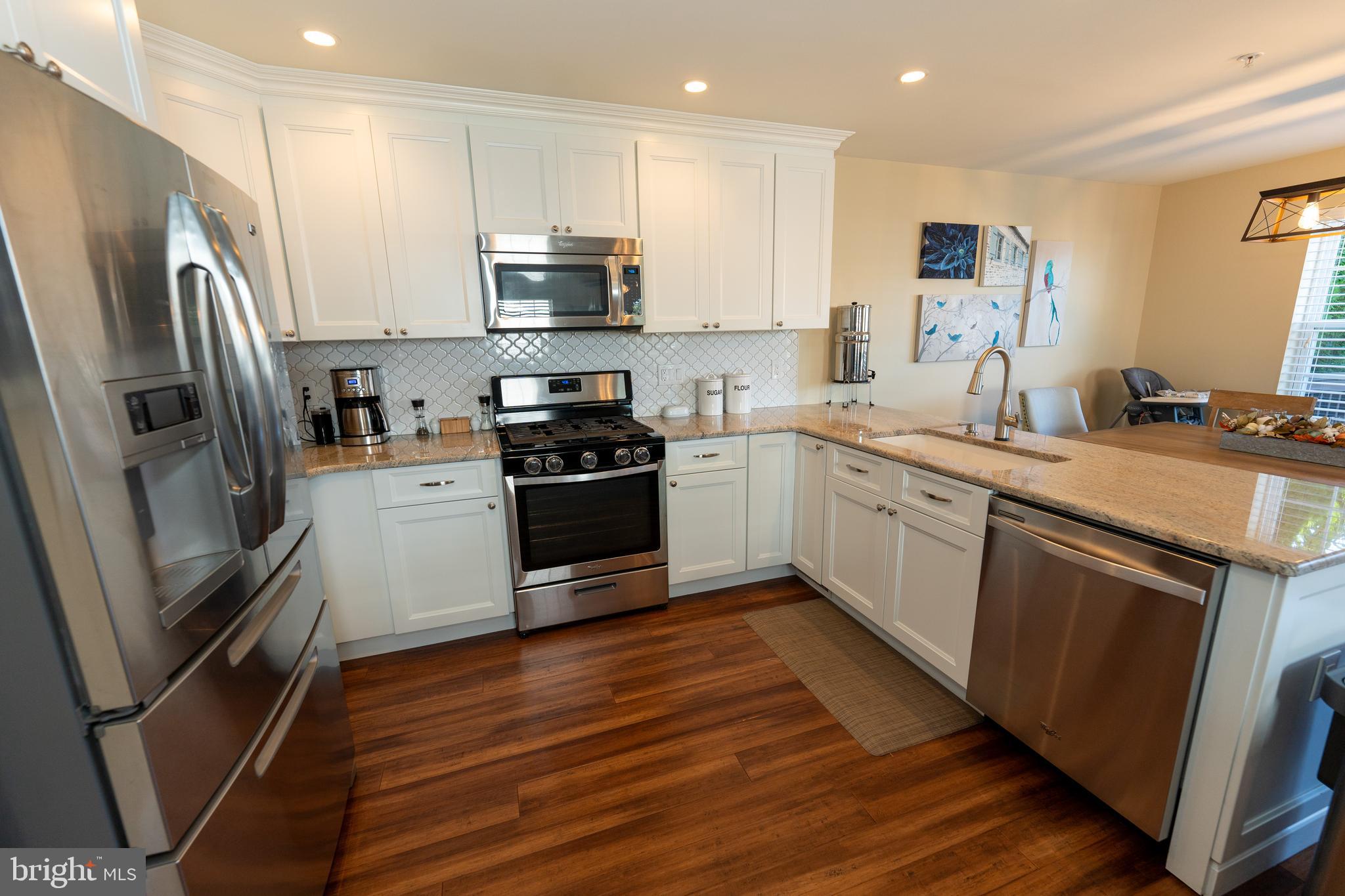 SUMMER LEA - Residential