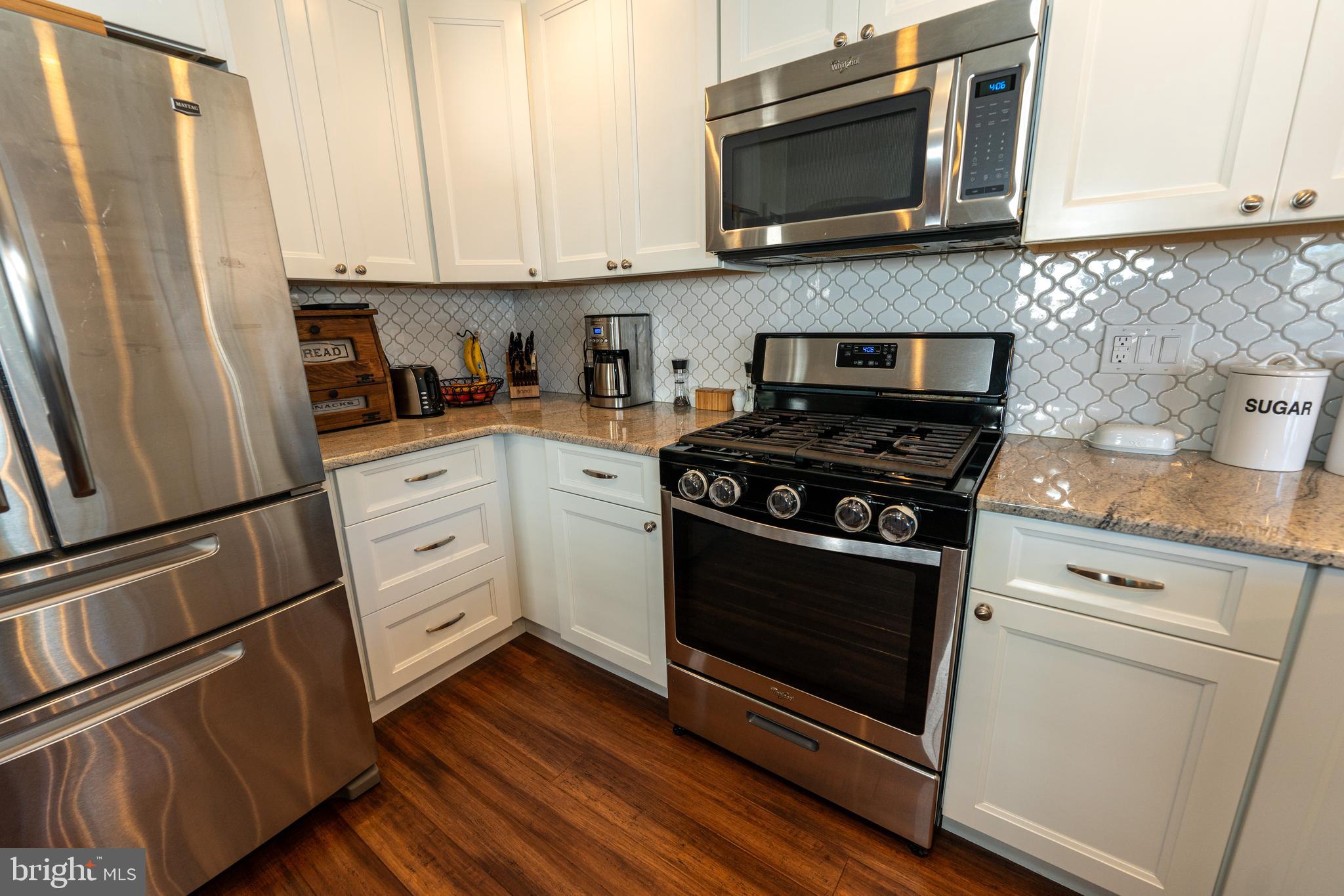 SUMMER LEA - Residential