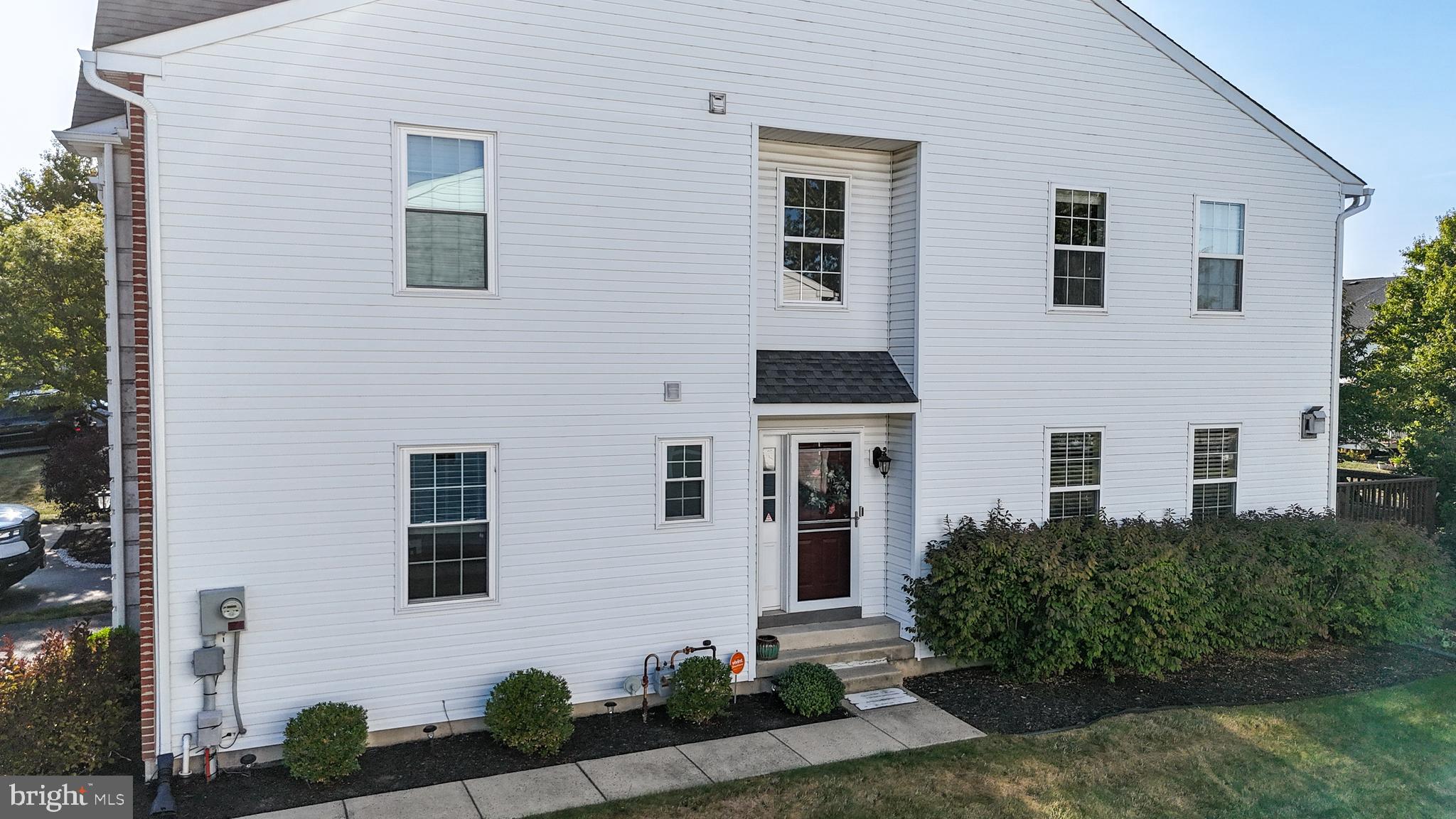 SUMMER LEA - Residential