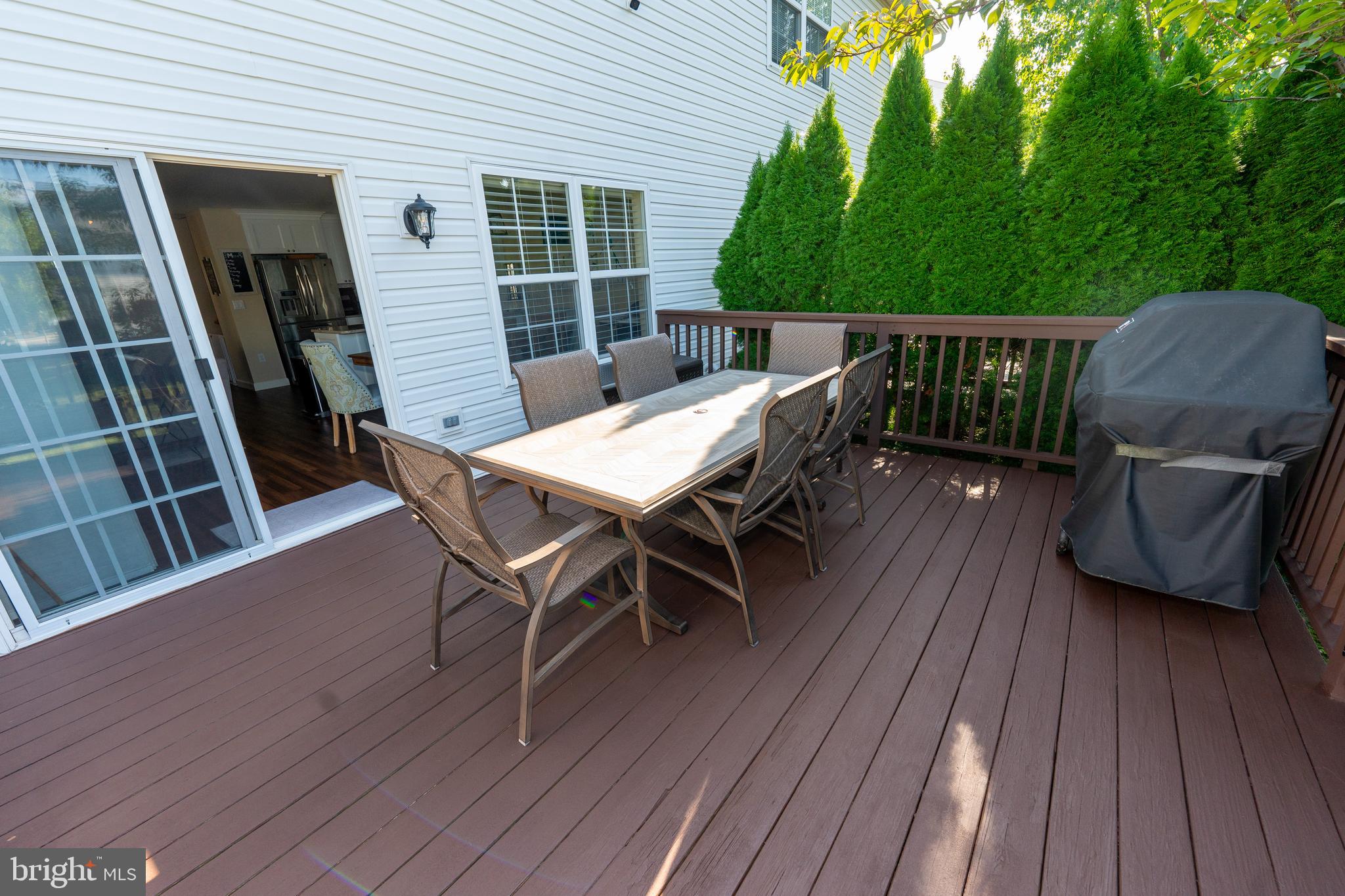 SUMMER LEA - Residential