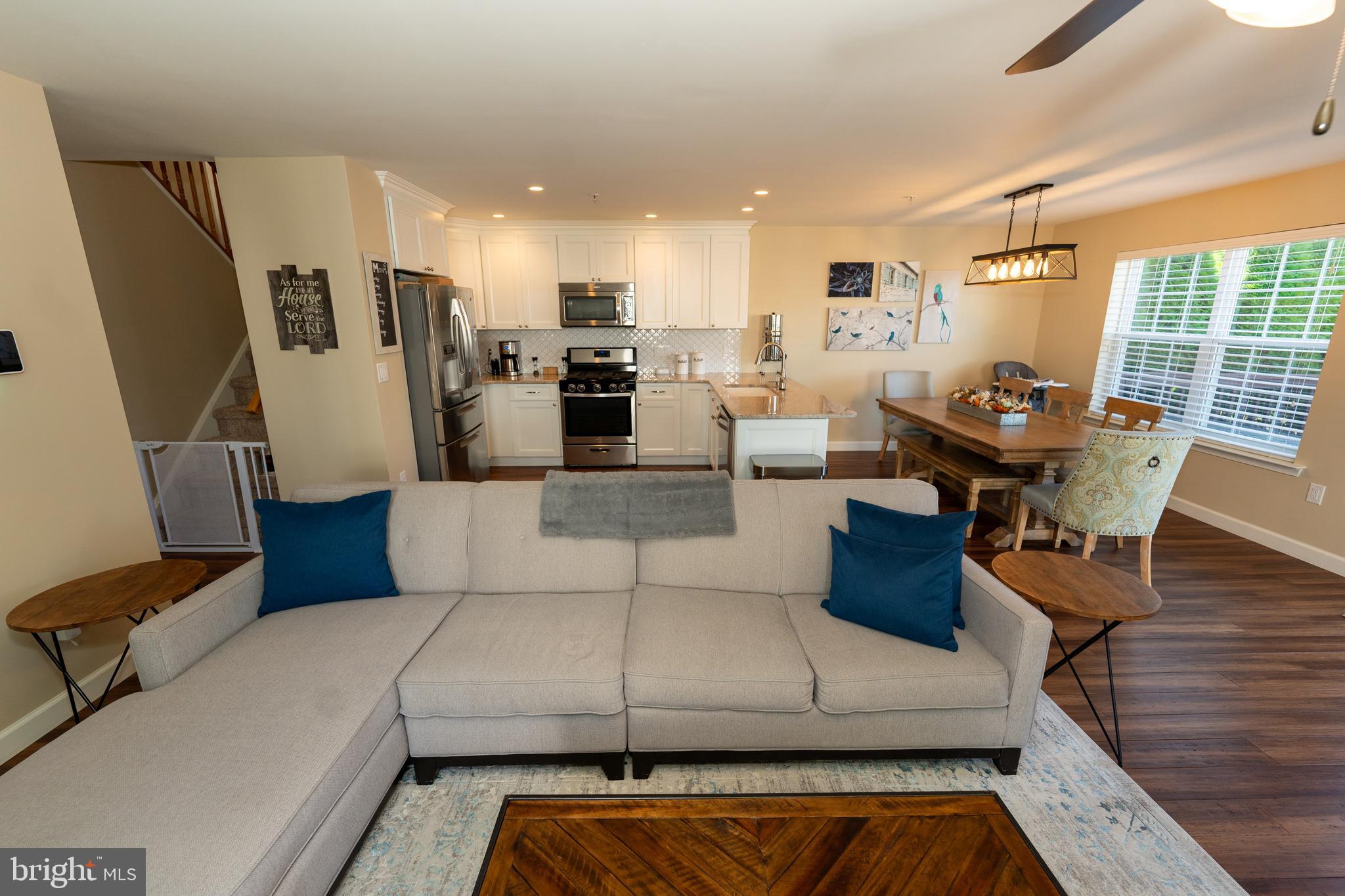 SUMMER LEA - Residential