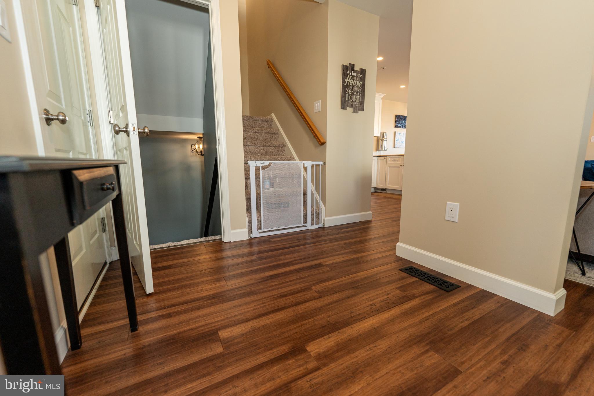 SUMMER LEA - Residential