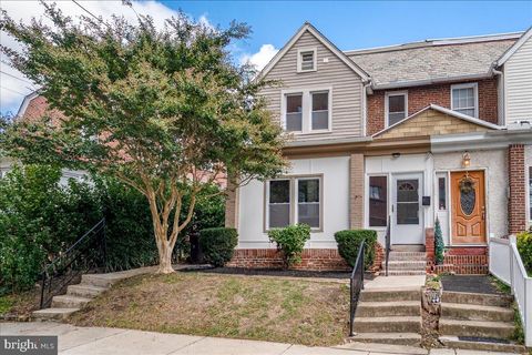 Photo of 907 W 25th Street, WILMINGTON, DE 19802 (MLS # DENC2089636)