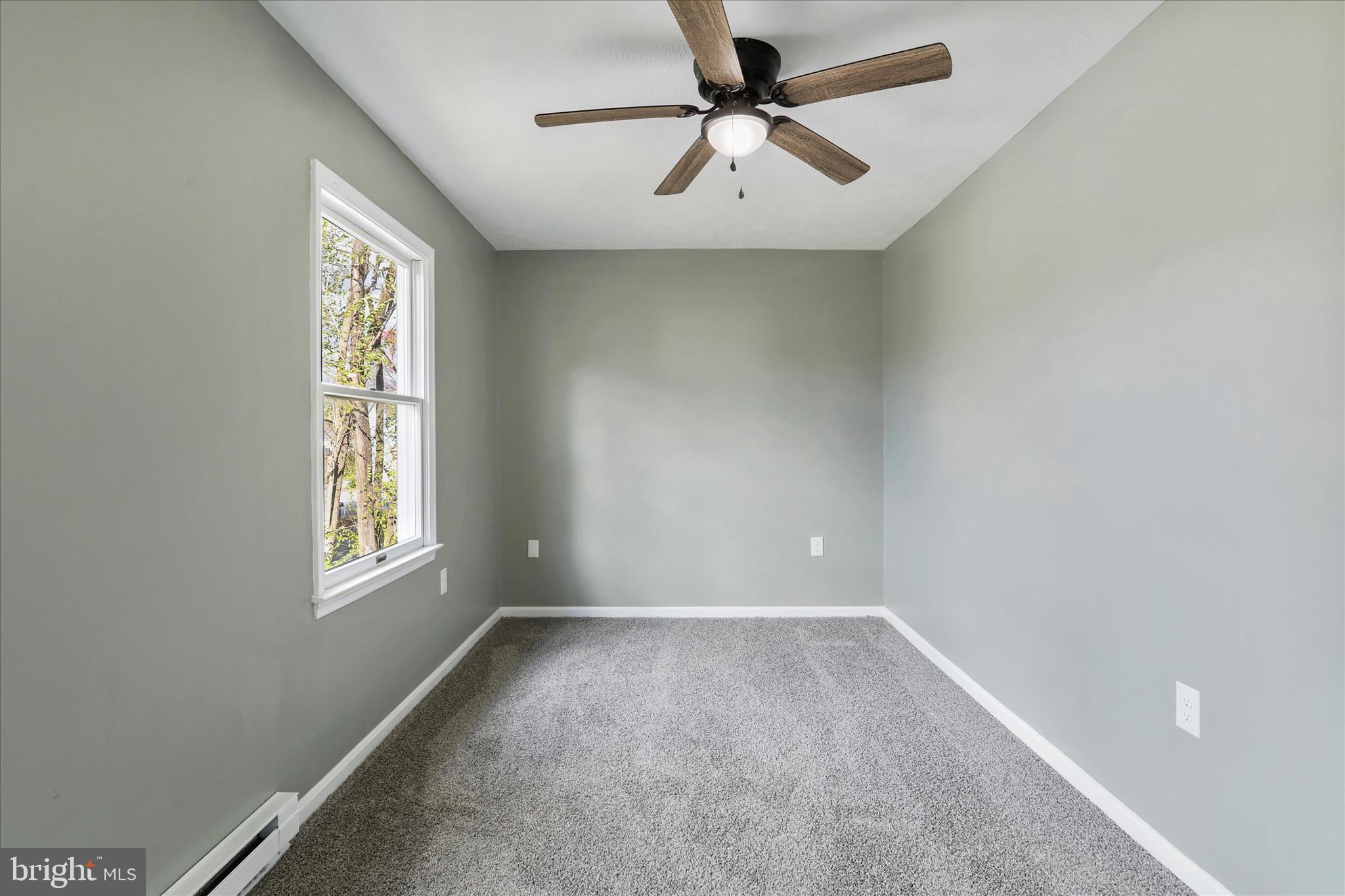 LAKERIDGE - Residential