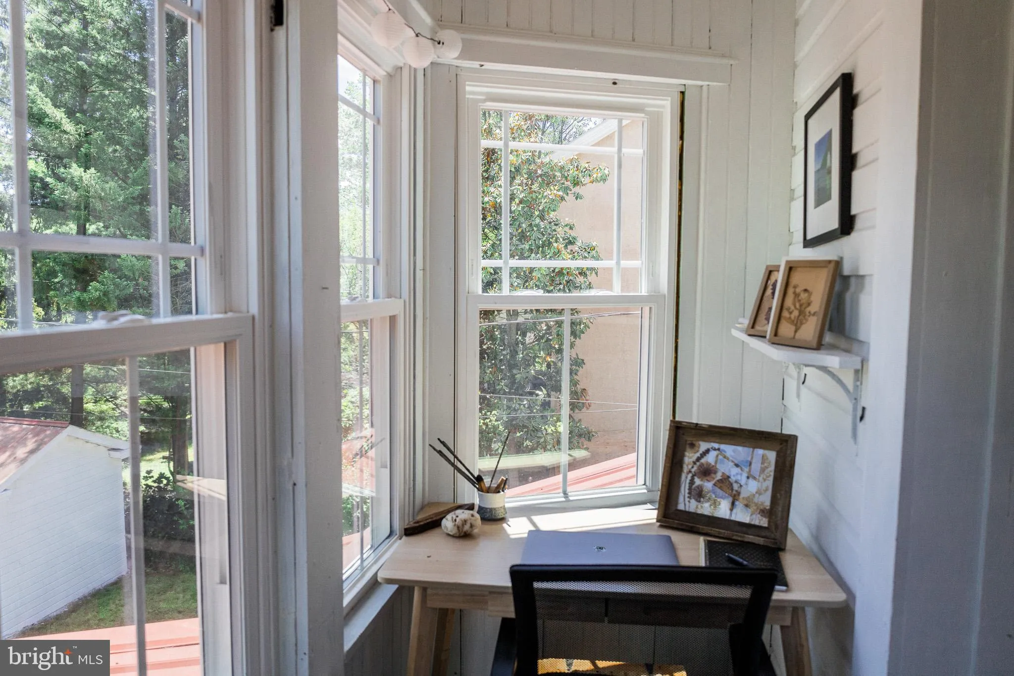 Phoenixville, Pennsylvania 19460, United States, 5 Bedrooms Bedrooms, ,2 BathroomsBathrooms,Residential,Contingent,141959