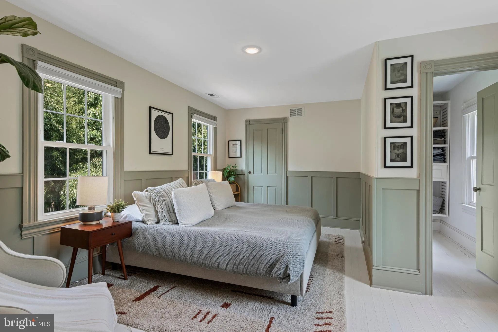 Phoenixville, Pennsylvania 19460, United States, 5 Bedrooms Bedrooms, ,2 BathroomsBathrooms,Residential,Contingent,141959