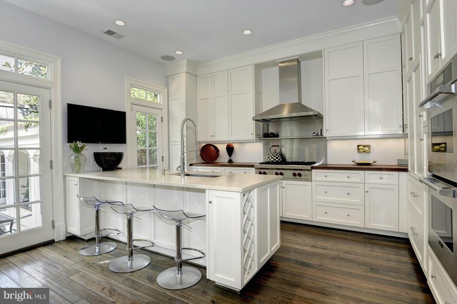 GEORGETOWN - Residential