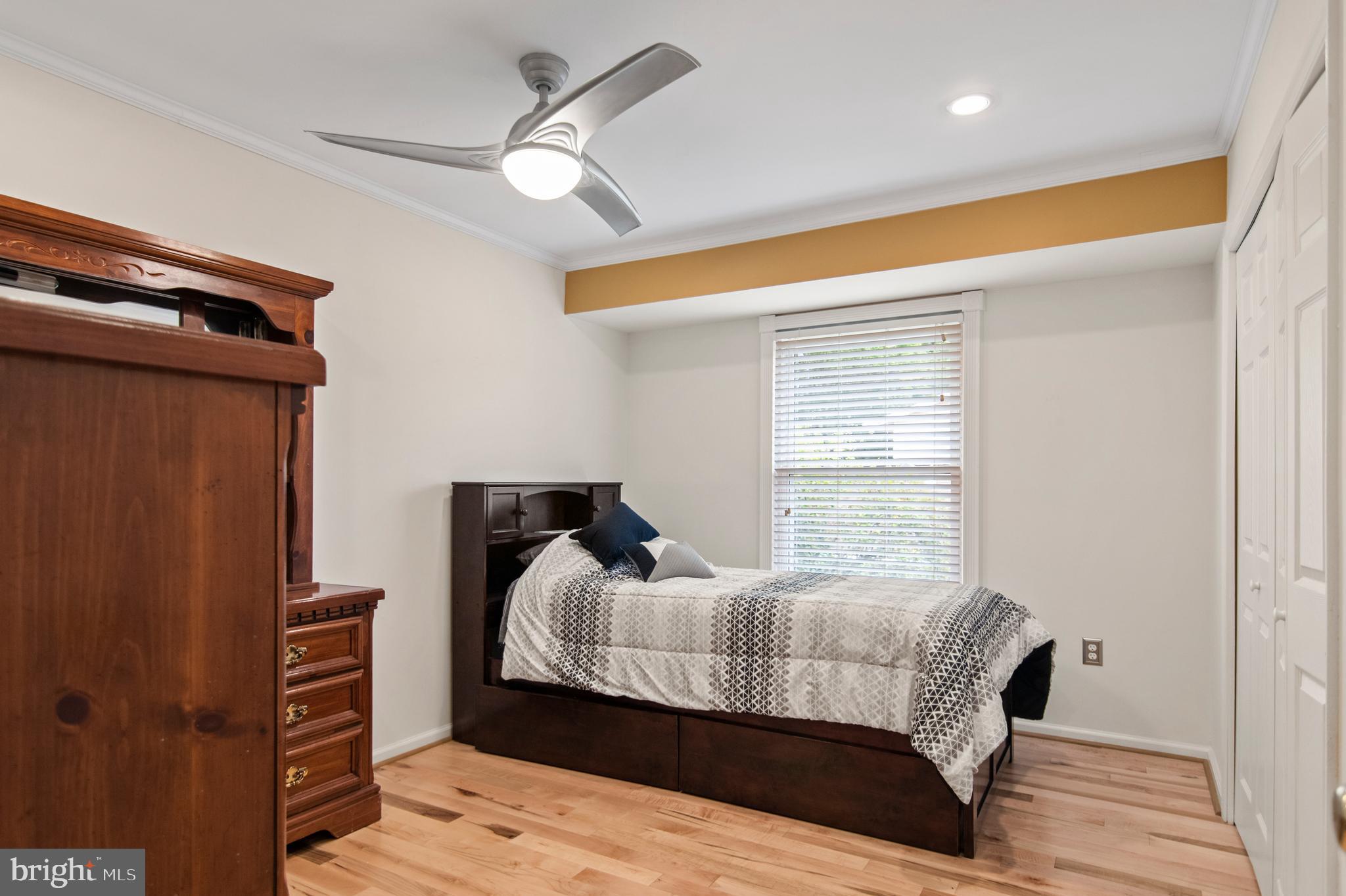 LAKEWOOD HILLS - Residential