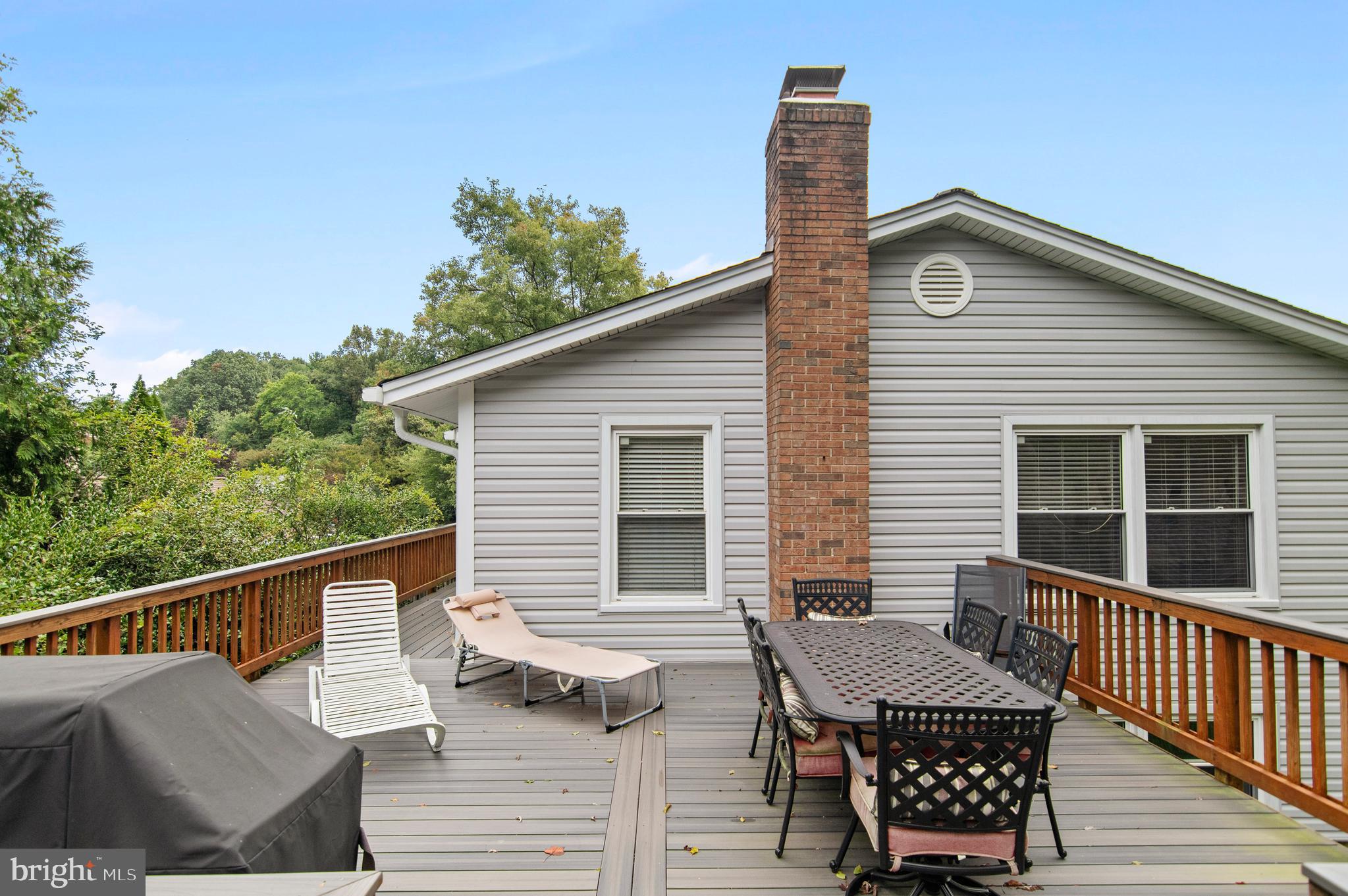 LAKEWOOD HILLS - Residential