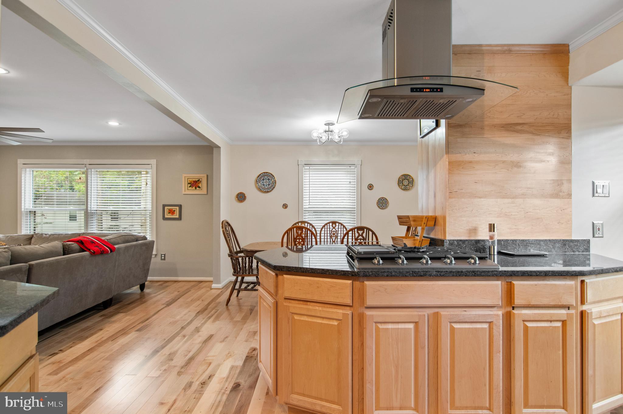 LAKEWOOD HILLS - Residential