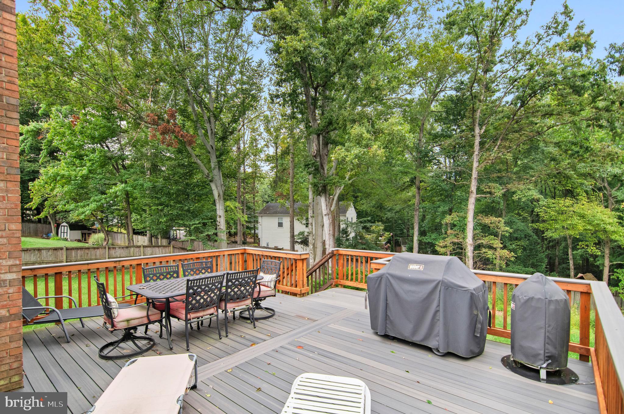 LAKEWOOD HILLS - Residential