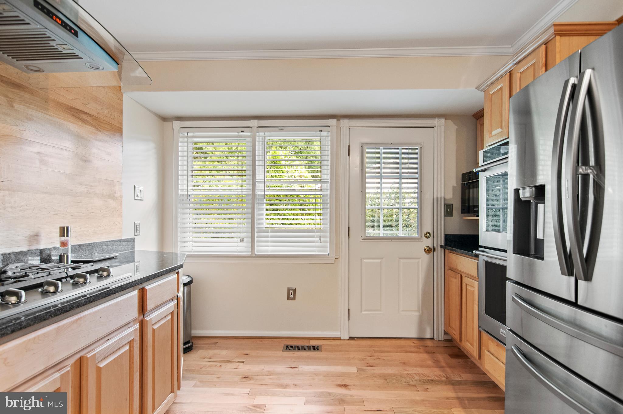 LAKEWOOD HILLS - Residential