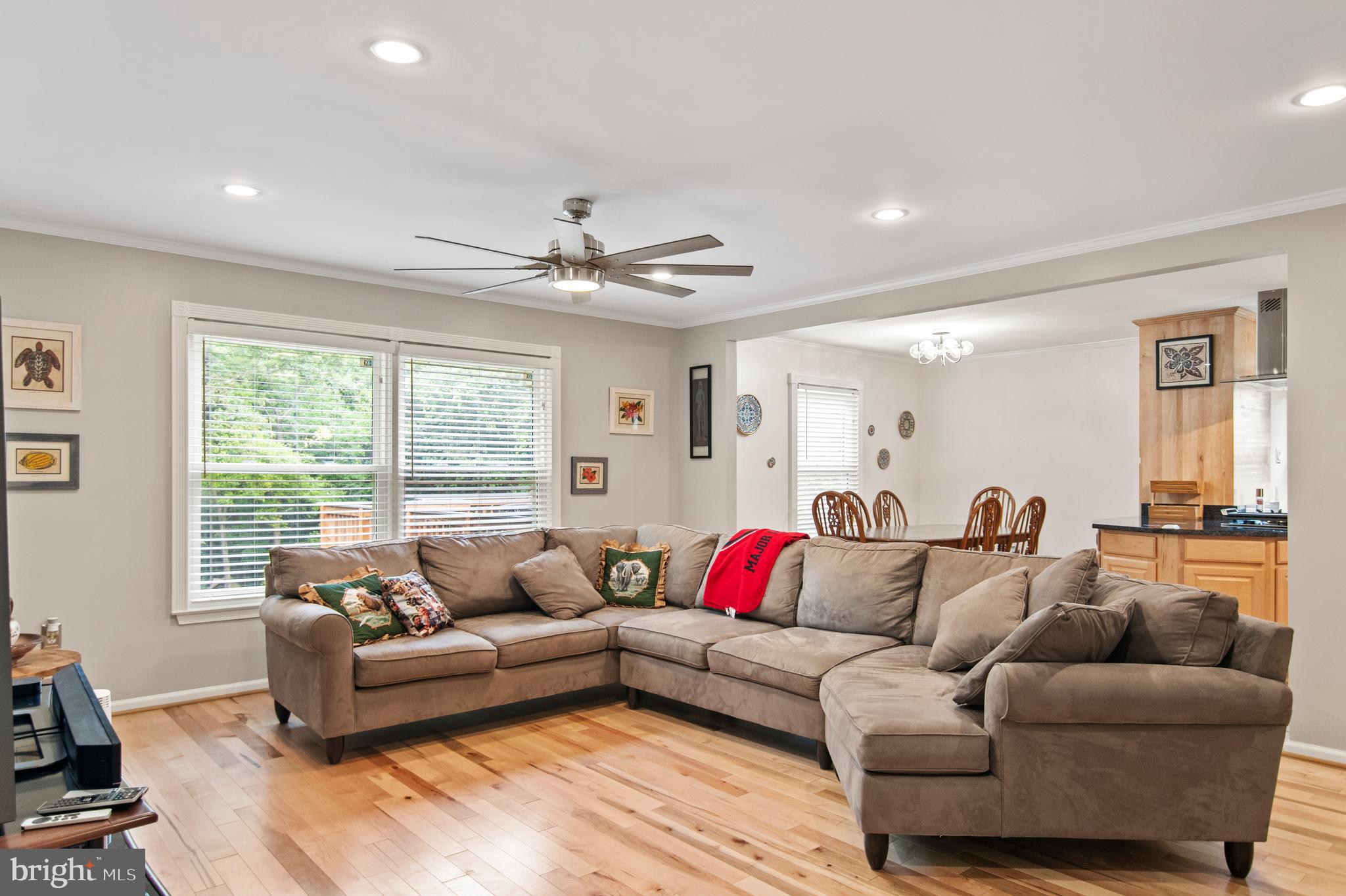 LAKEWOOD HILLS - Residential