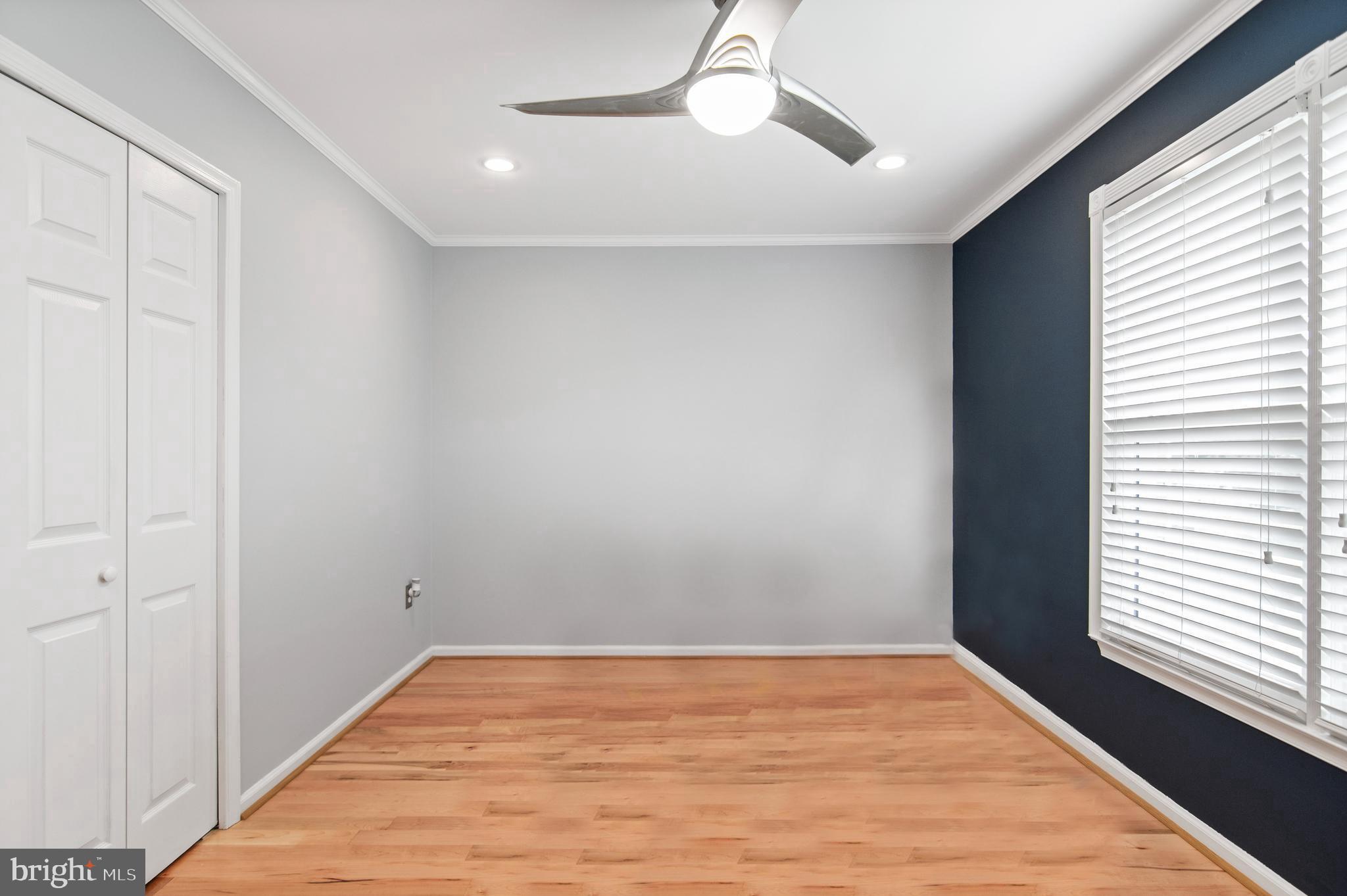 LAKEWOOD HILLS - Residential