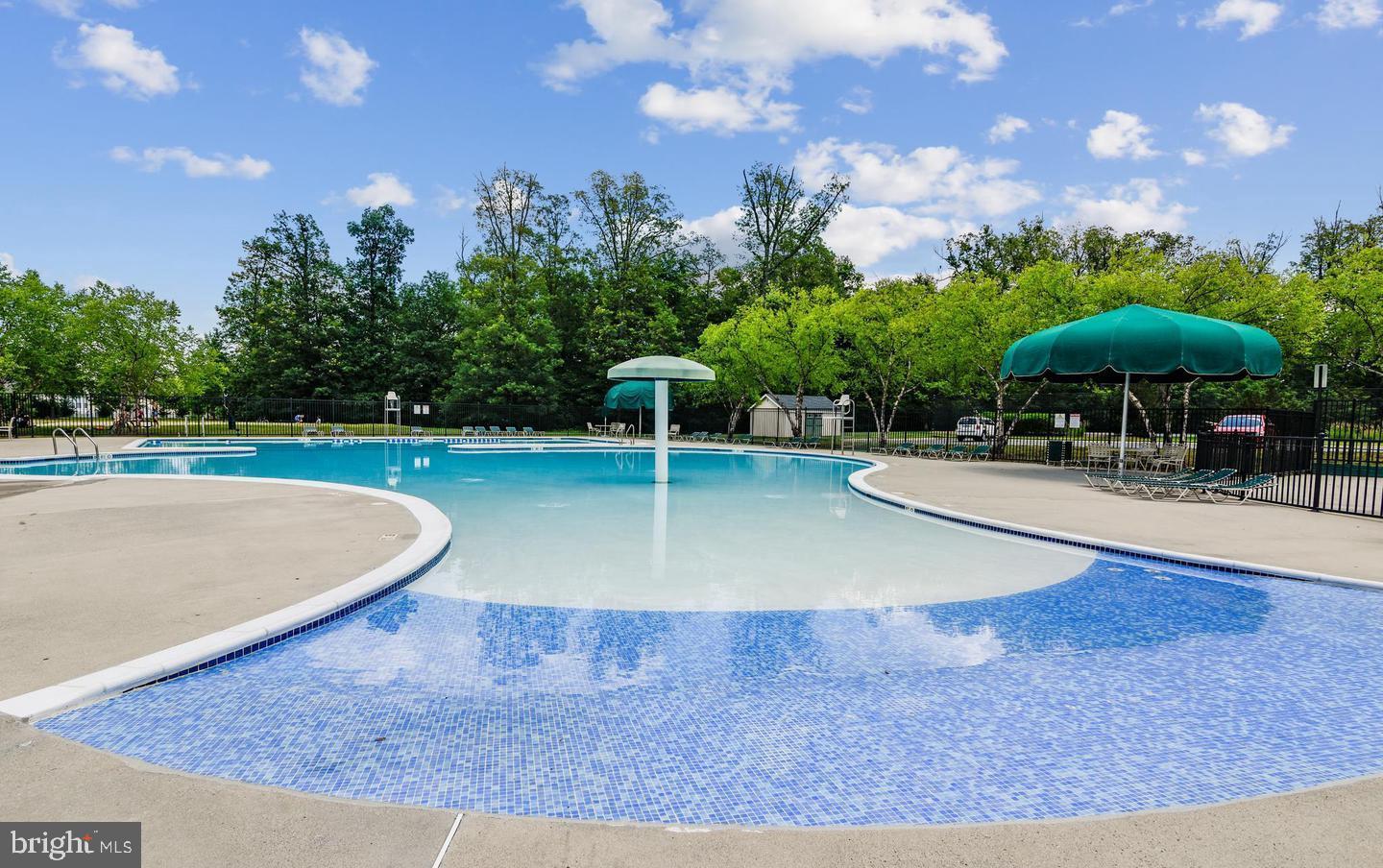 BELMONT GREENE CONDO - Residential