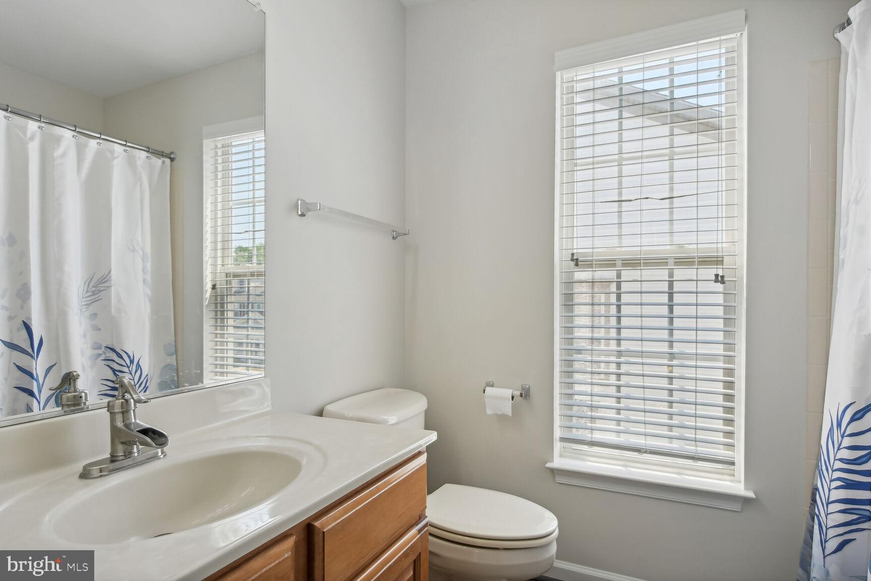 BELMONT GREENE CONDO - Residential