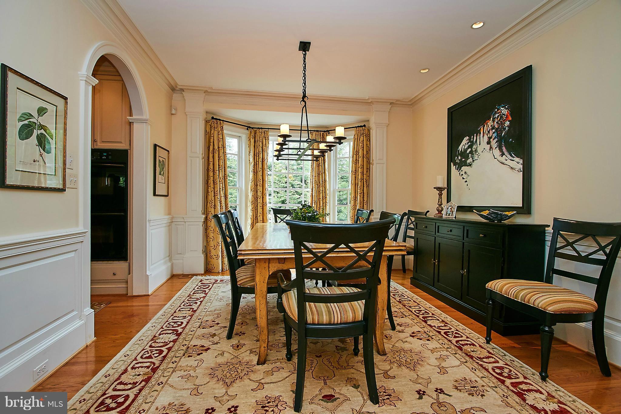 COUNTRY CLUB HILLS - Residential