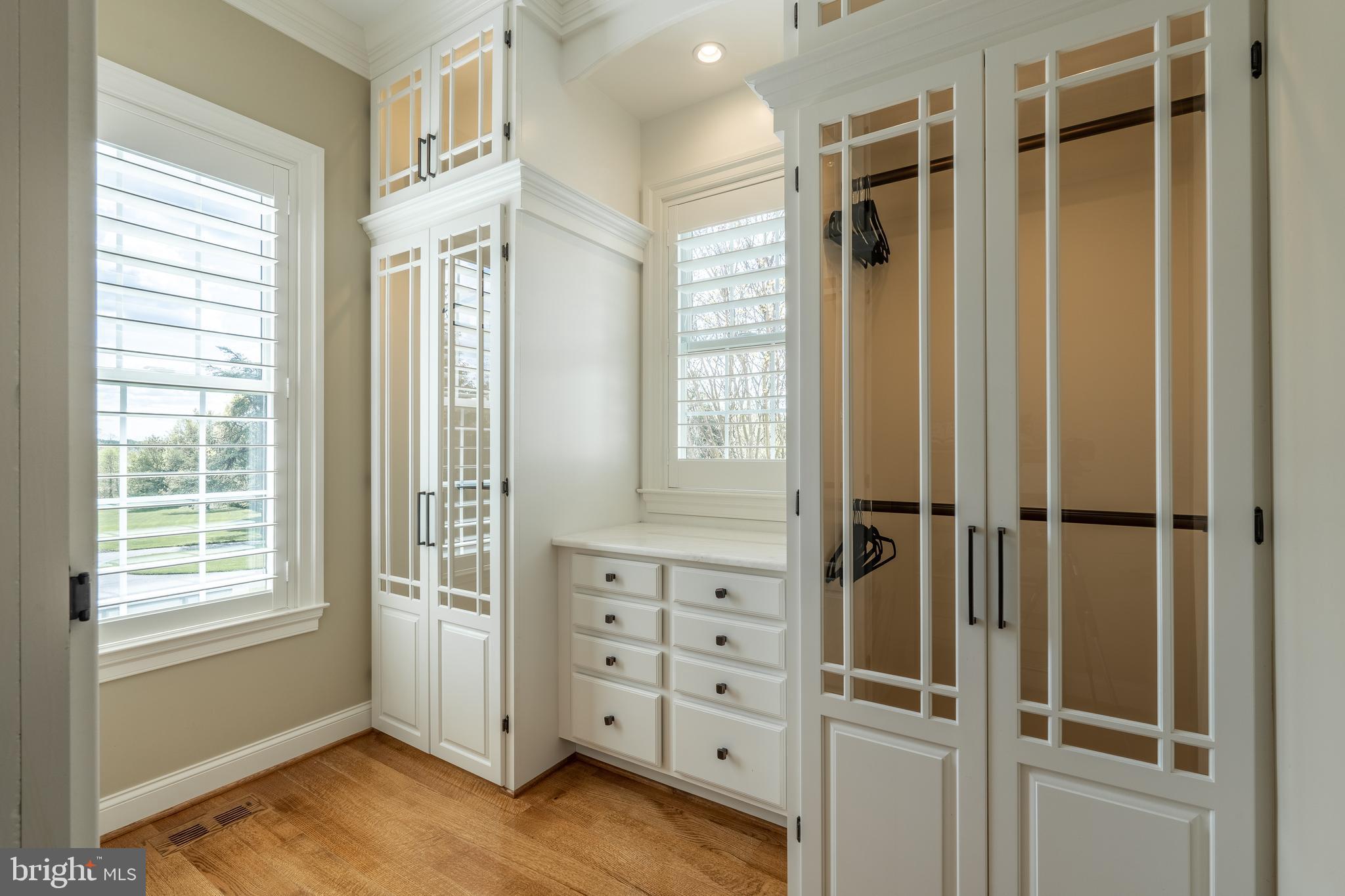 WORTHINGTON VALLEY - Residential