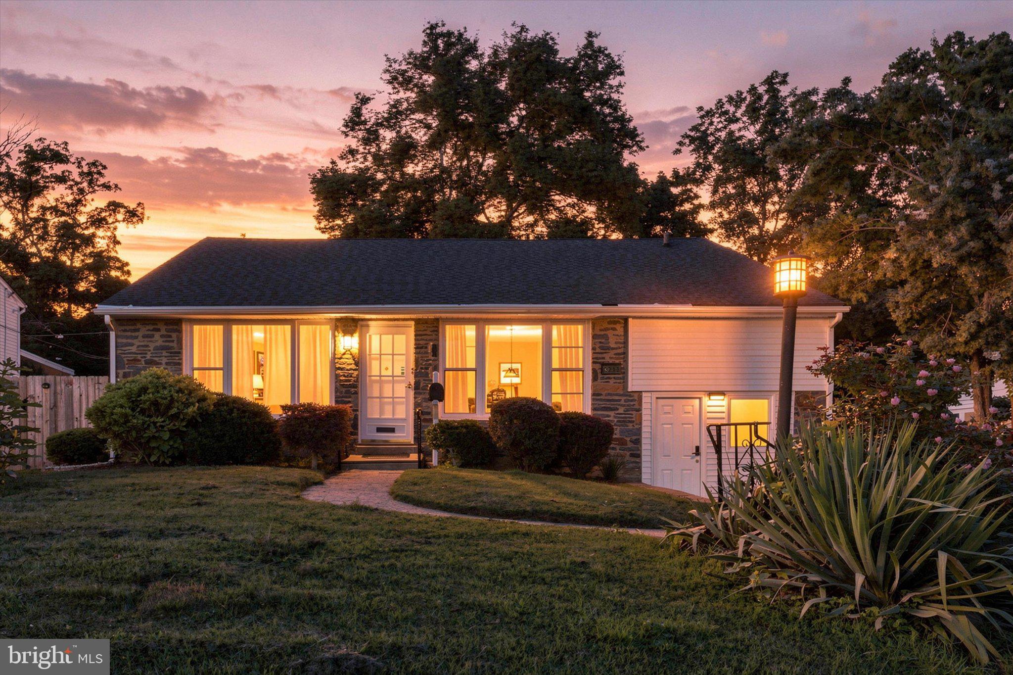 2211 RHONDA ROAD