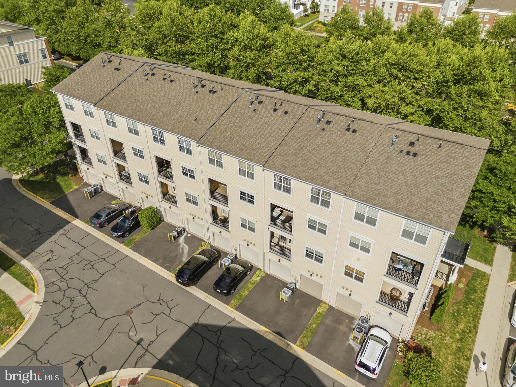 RESIDENCES AT BRAMBLETON - Residential