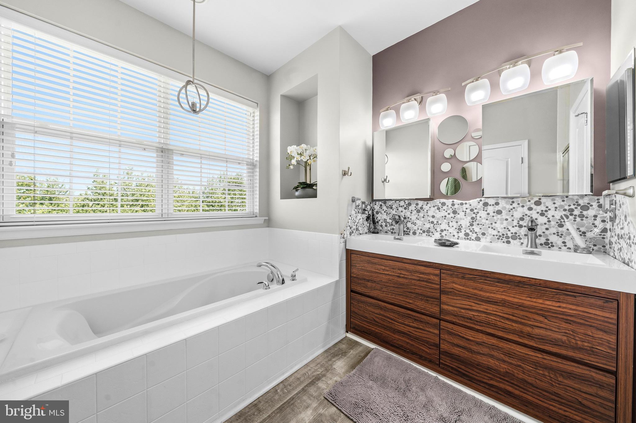 RESIDENCES AT BRAMBLETON - Residential
