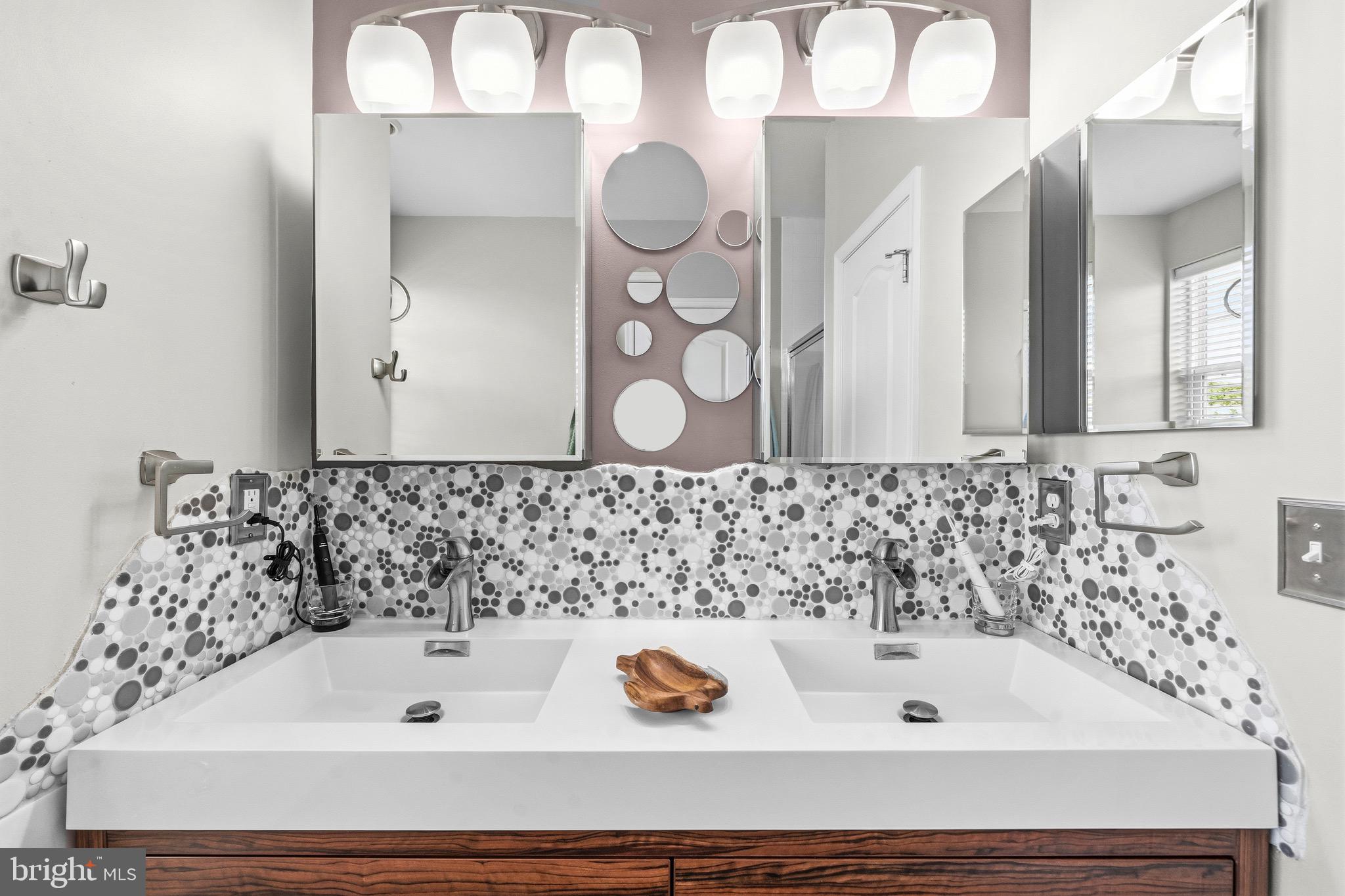RESIDENCES AT BRAMBLETON - Residential