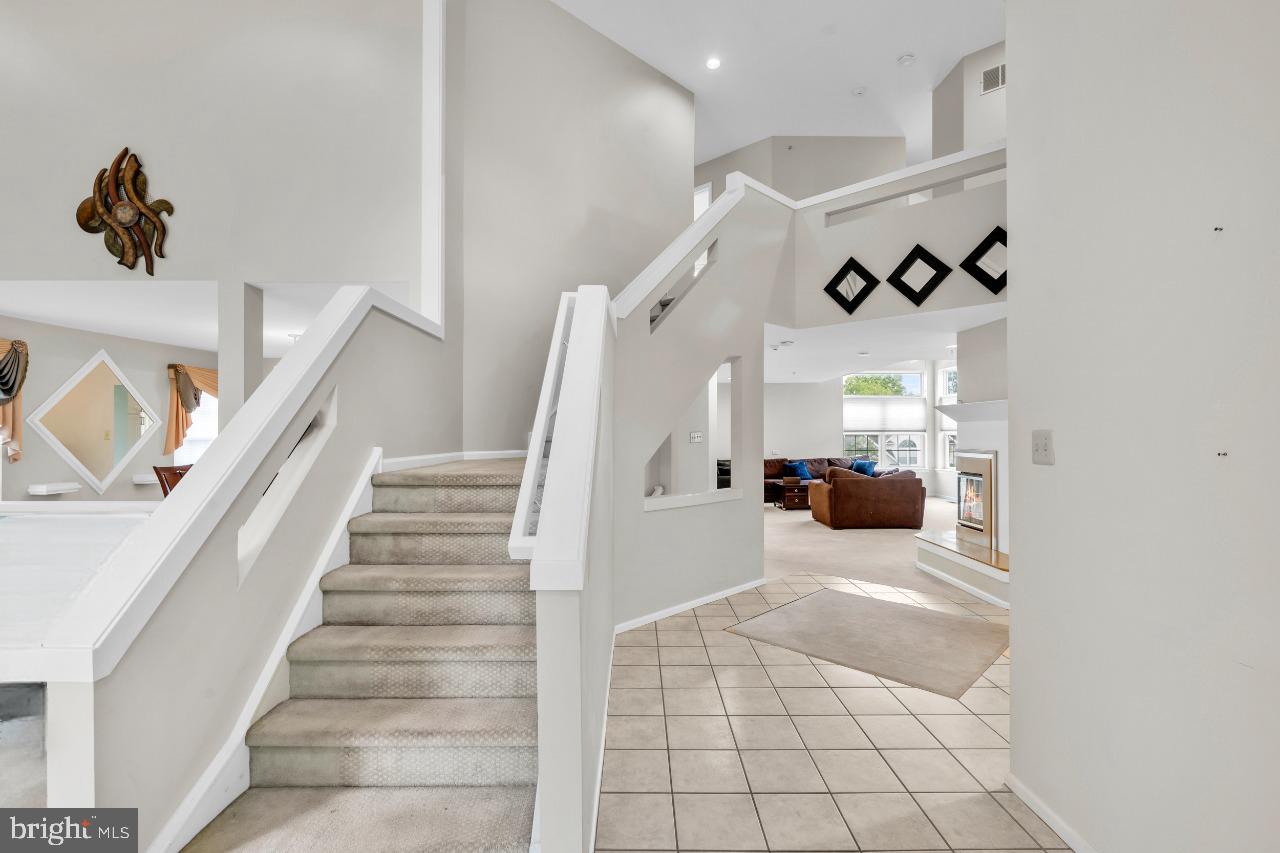 957 HICKORY RIDGE DRIVE