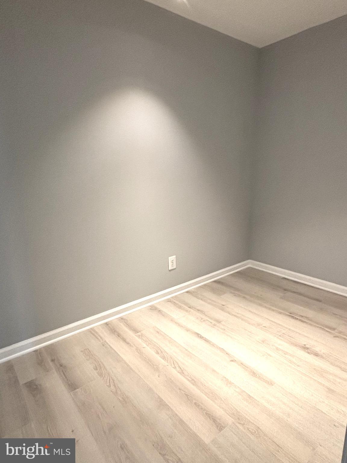 PARK TERRACE COND - Residential Lease