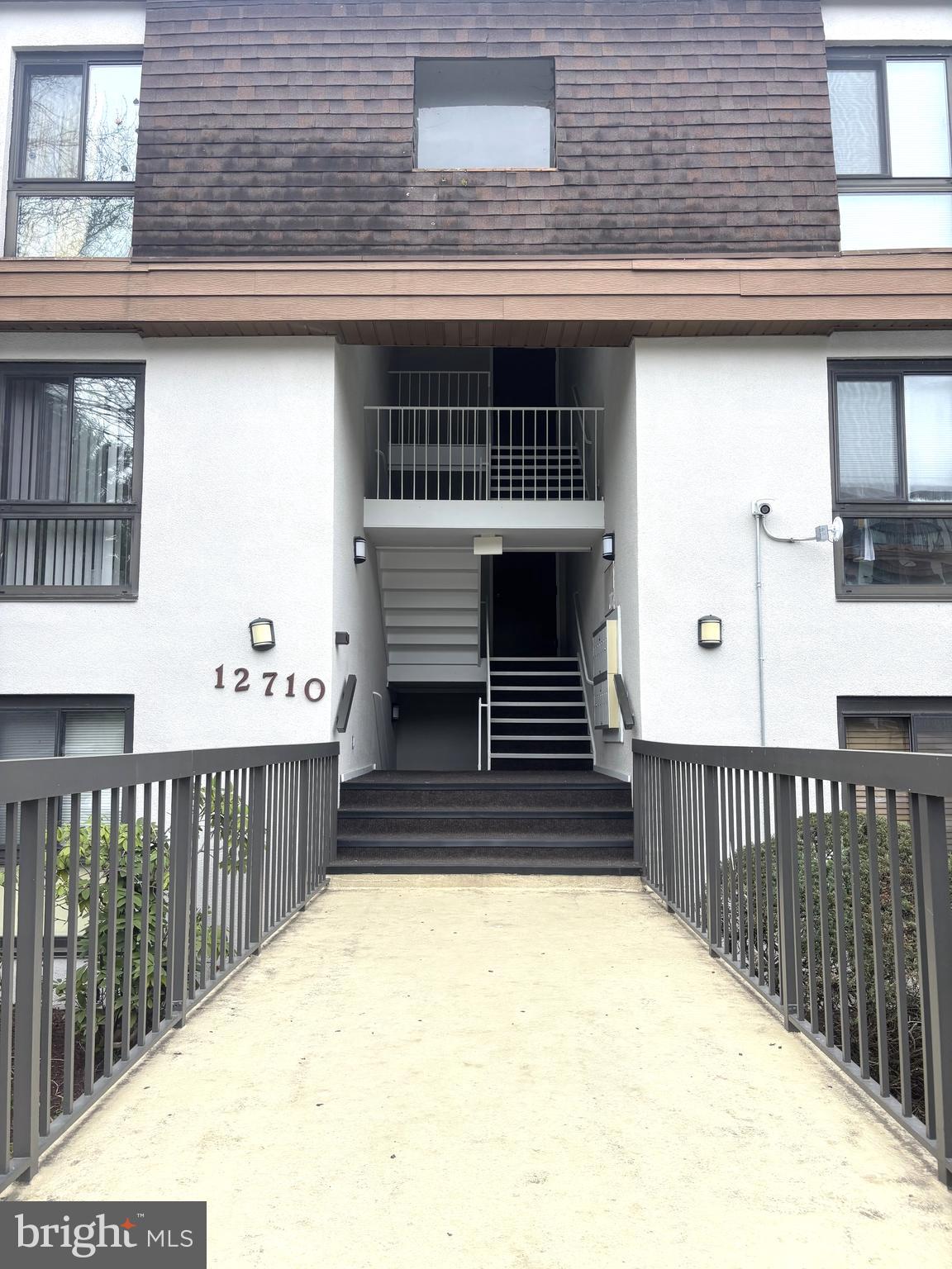 PARK TERRACE COND - Residential Lease