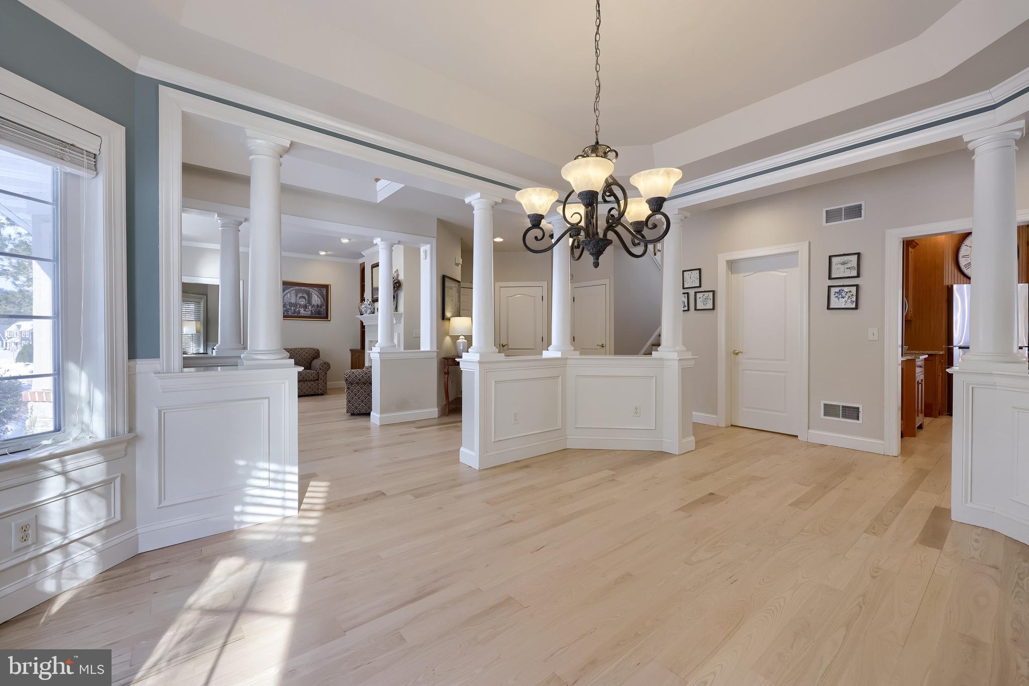 COLONY CHASE - Residential