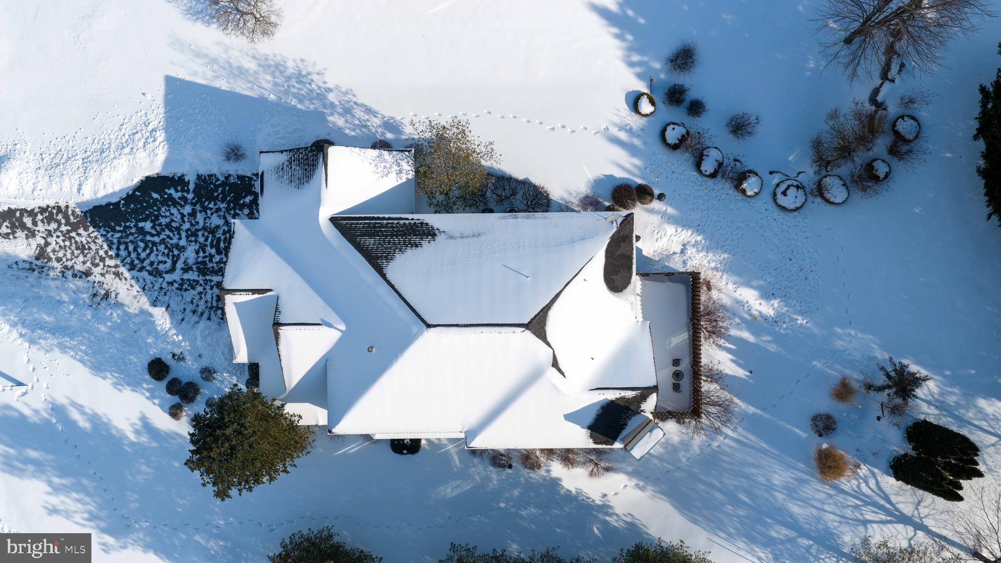 COLONY CHASE - Residential