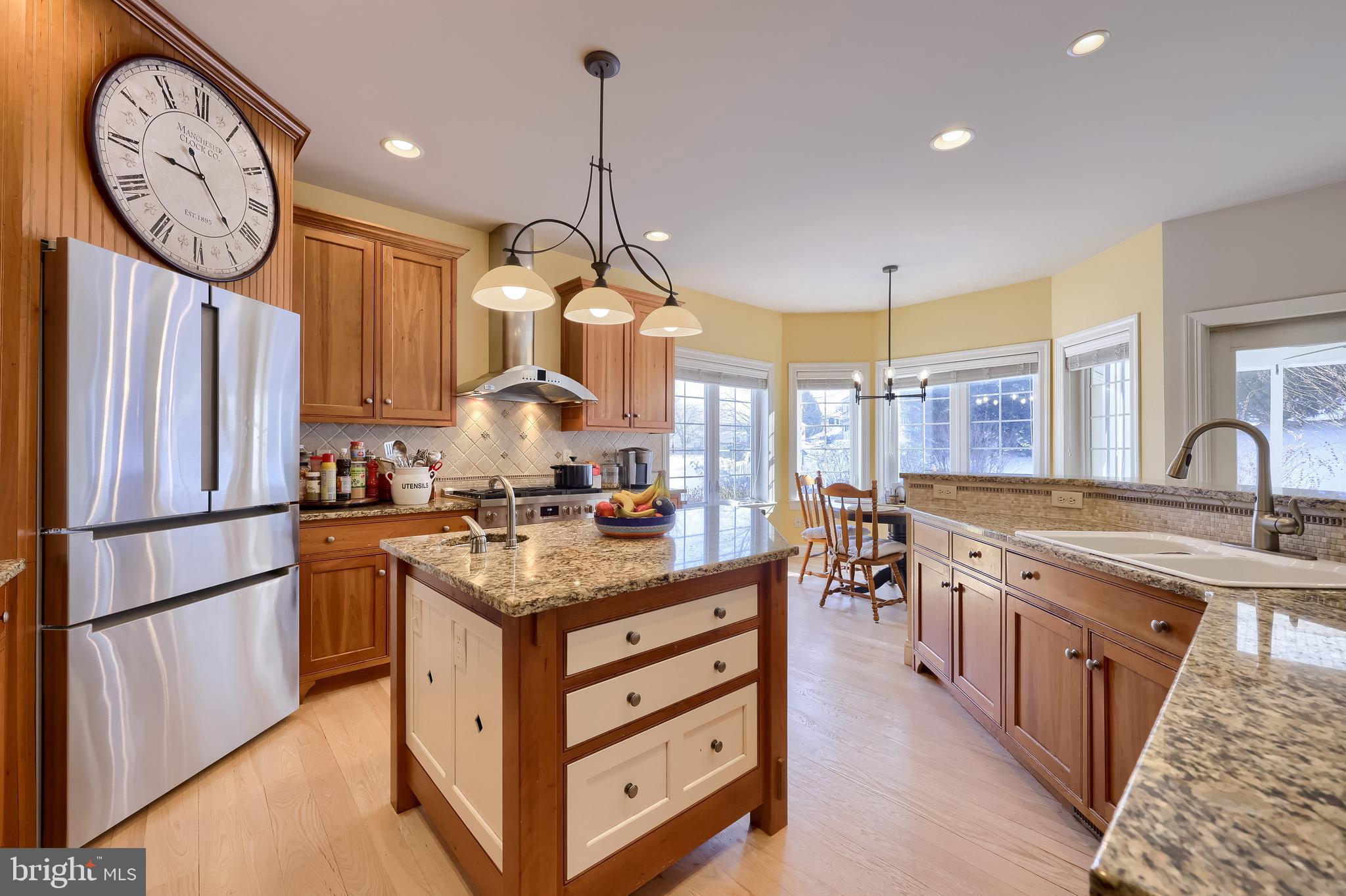 COLONY CHASE - Residential