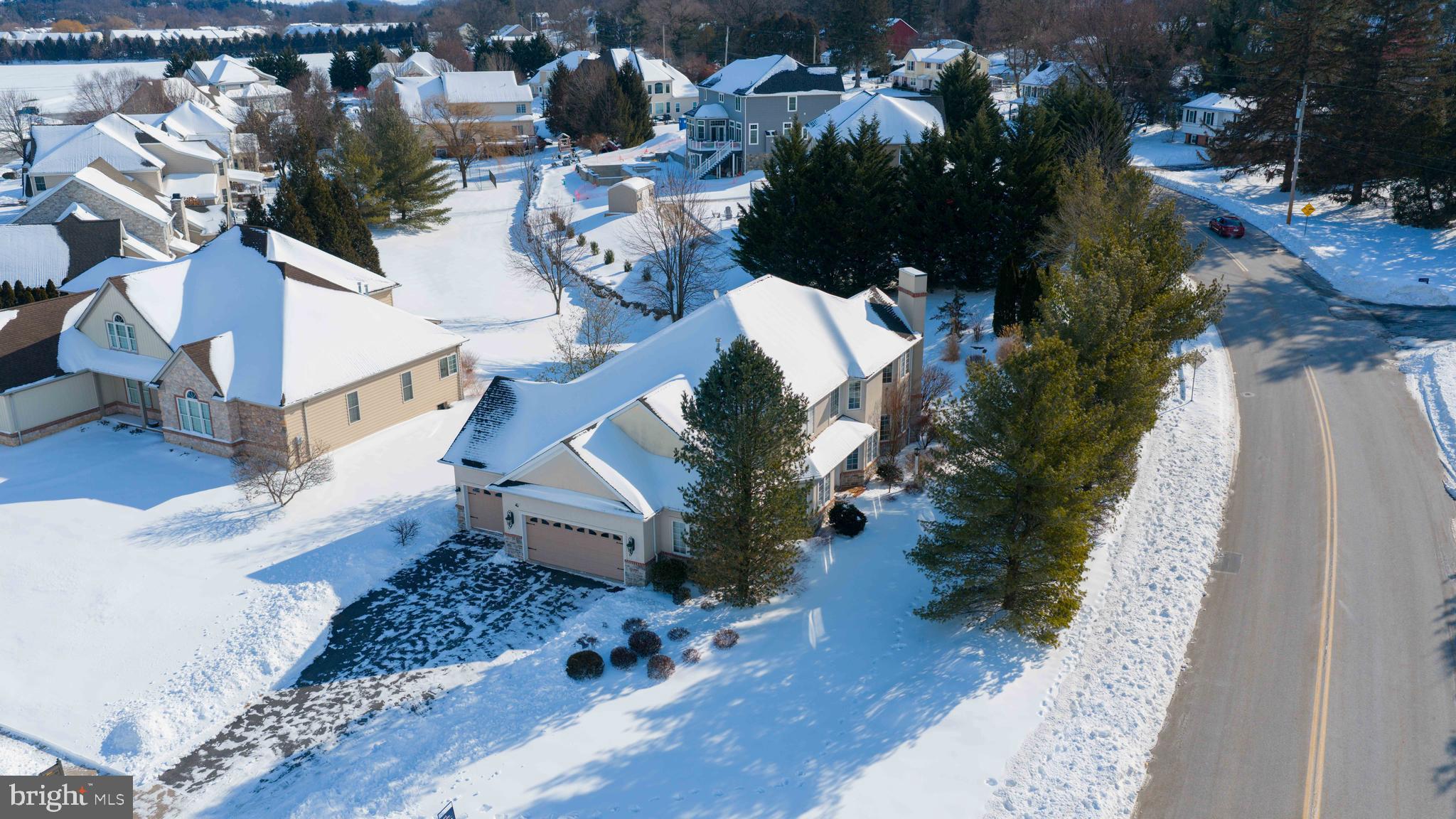 COLONY CHASE - Residential