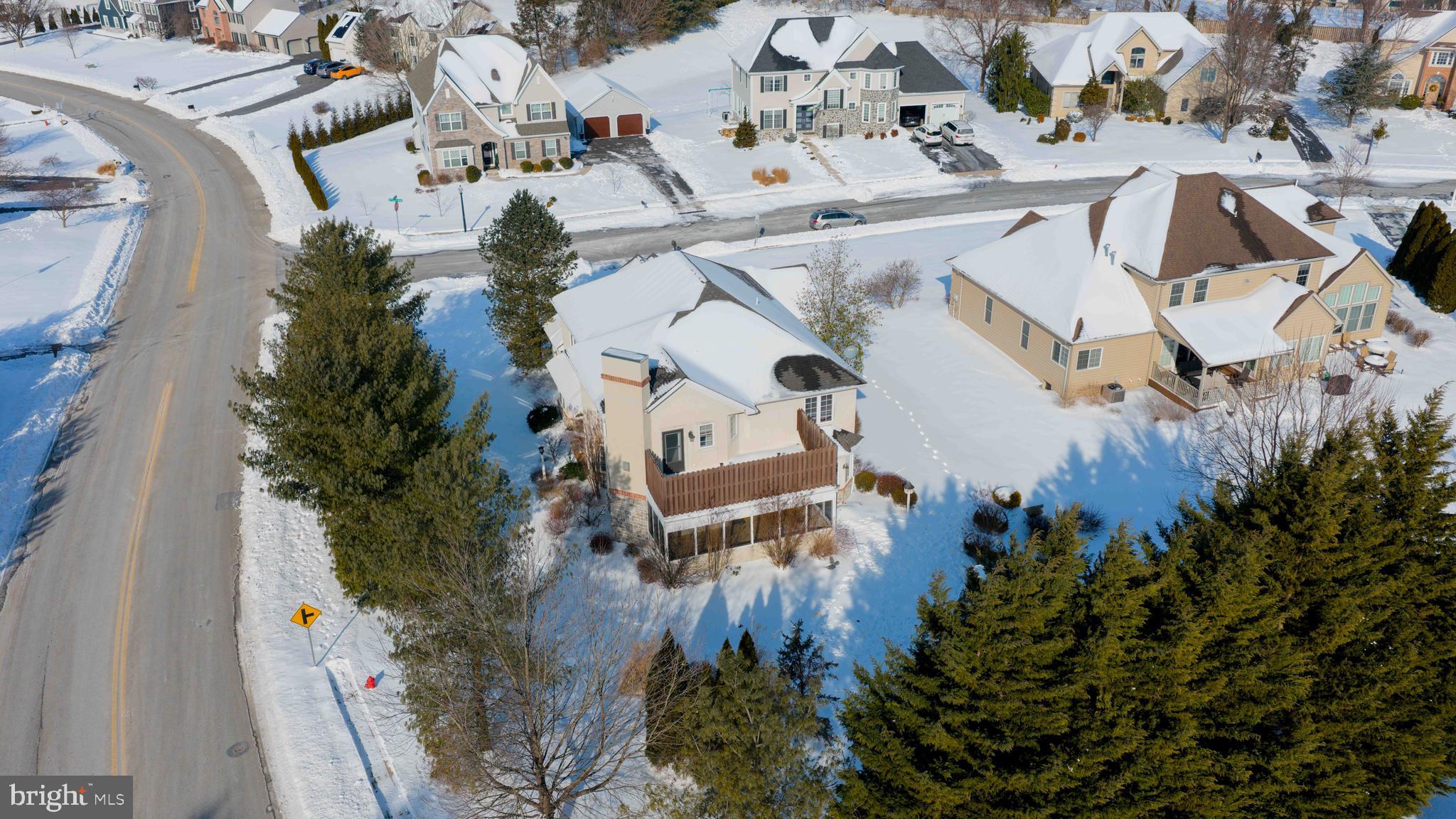 COLONY CHASE - Residential