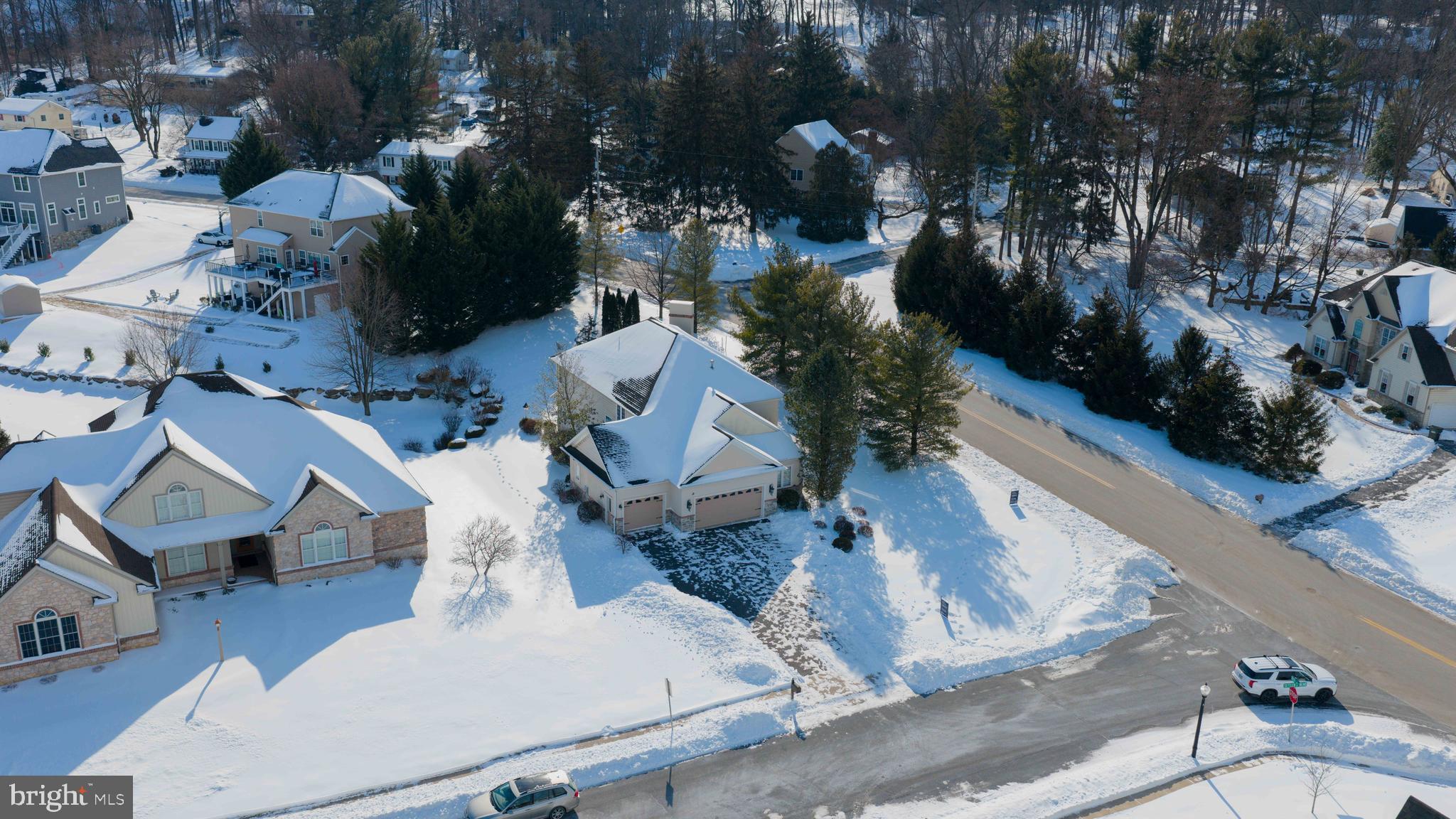 COLONY CHASE - Residential