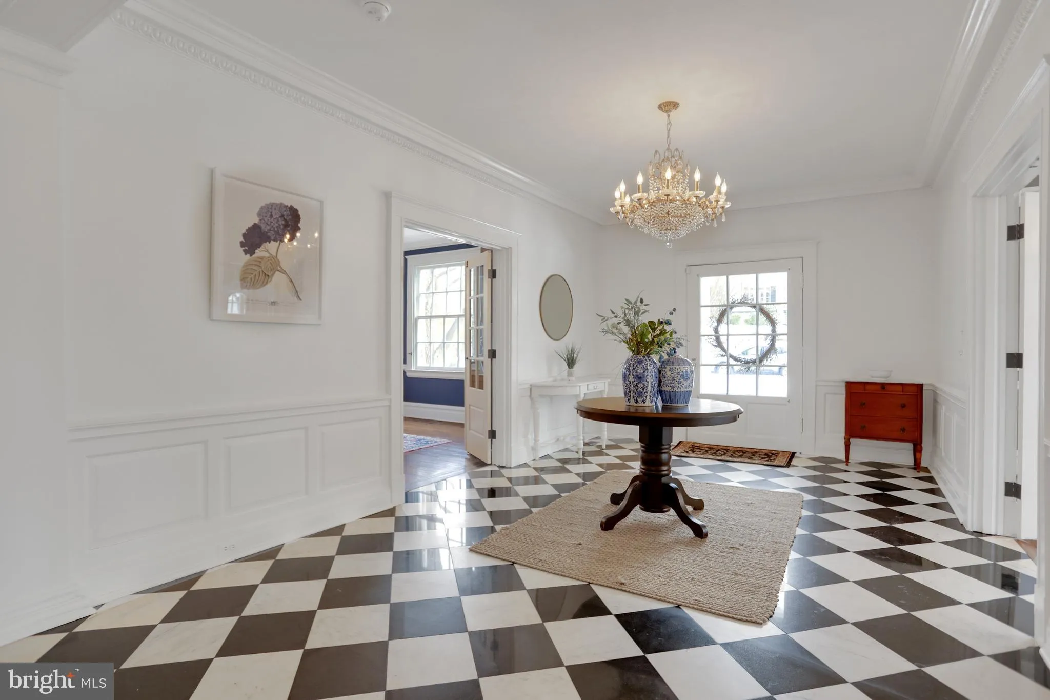 Baltimore, Maryland 21210, United States, 6 Bedrooms Bedrooms, ,5 BathroomsBathrooms,Residential,Pending,24322