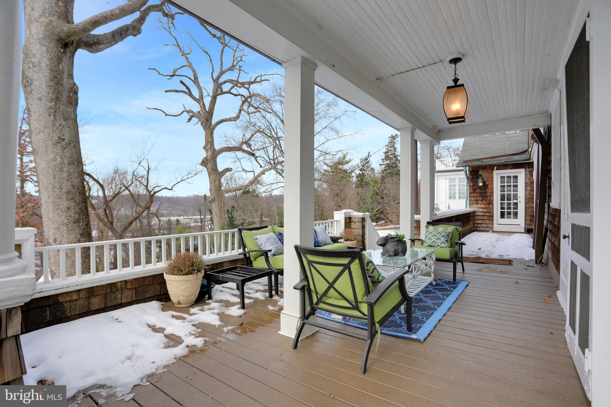 ROLAND PARK - Residential