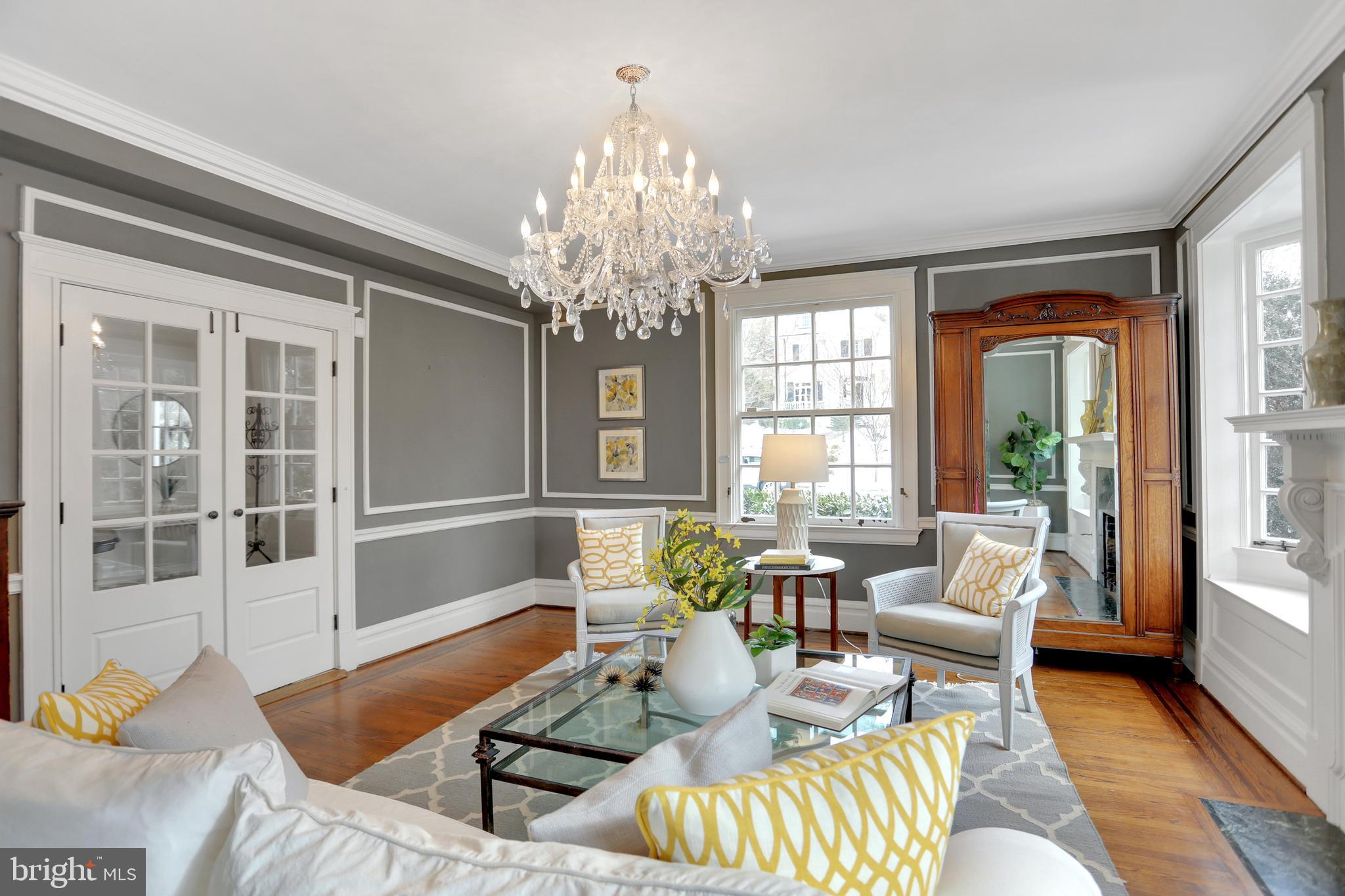 ROLAND PARK - Residential