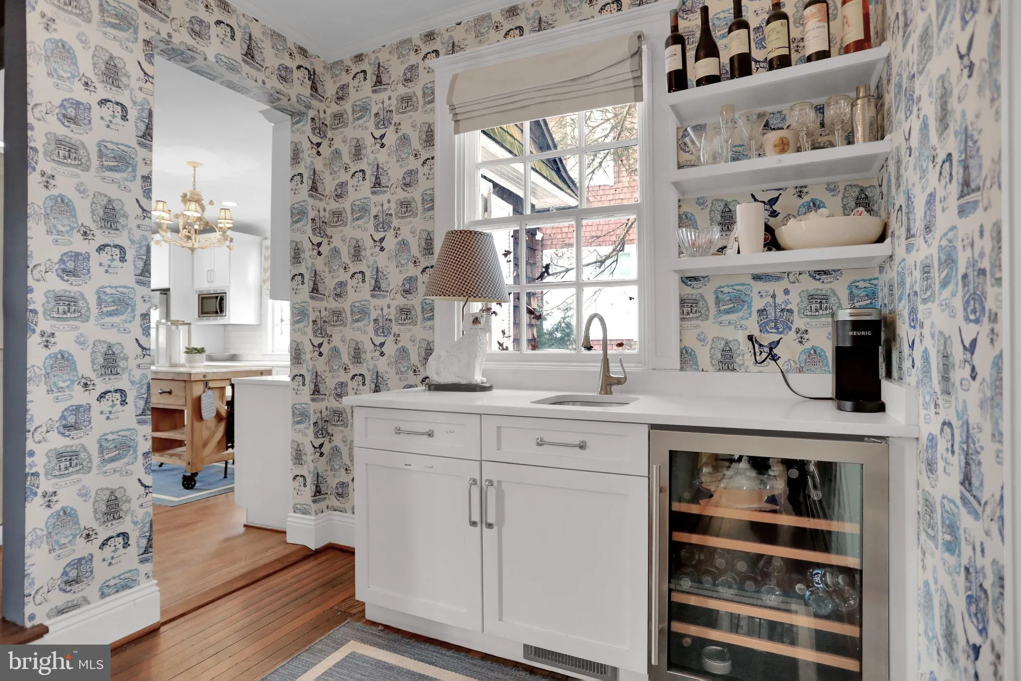 Baltimore, Maryland 21210, United States, 6 Bedrooms Bedrooms, ,5 BathroomsBathrooms,Residential,Pending,24322